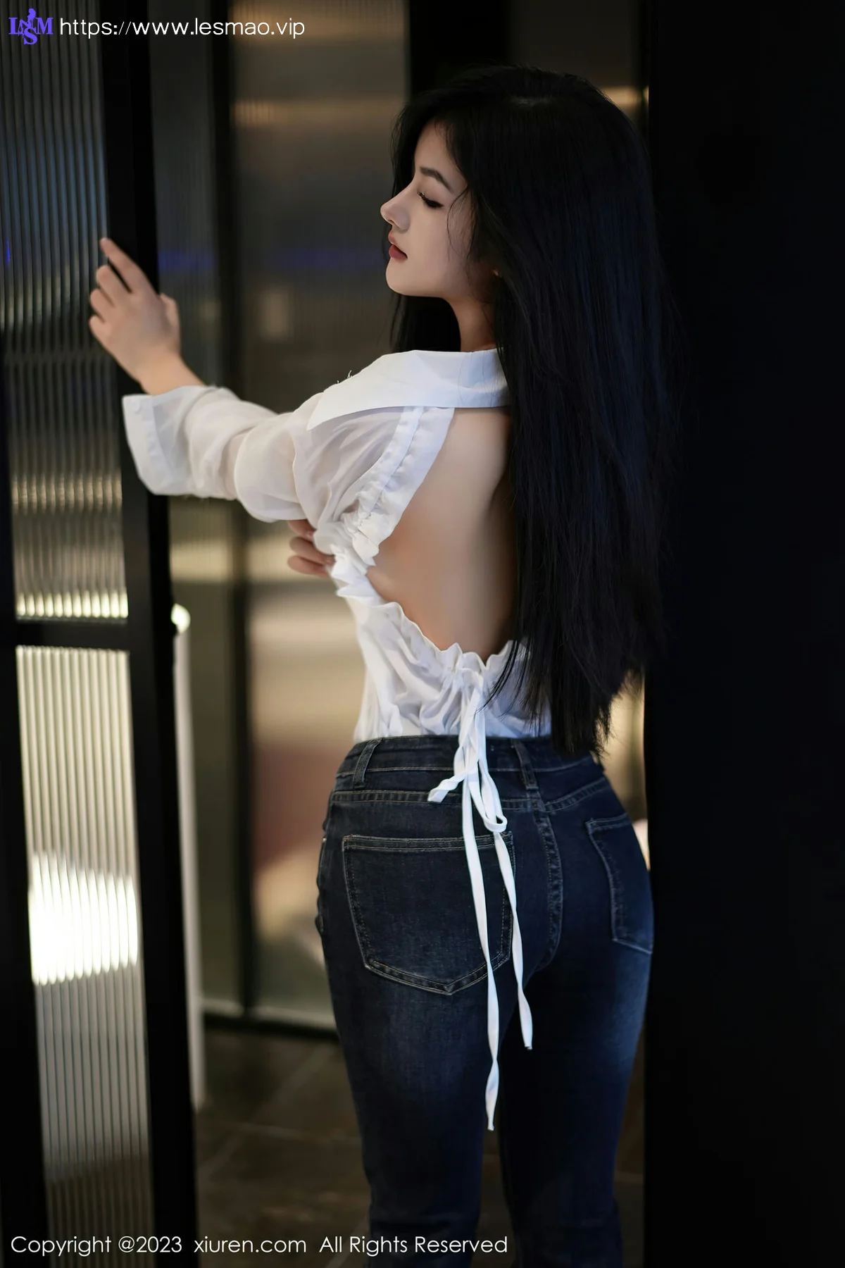 XiuRen 秀人 No.7645  谭小灵 简约牛仔裤性感写真11 - 11