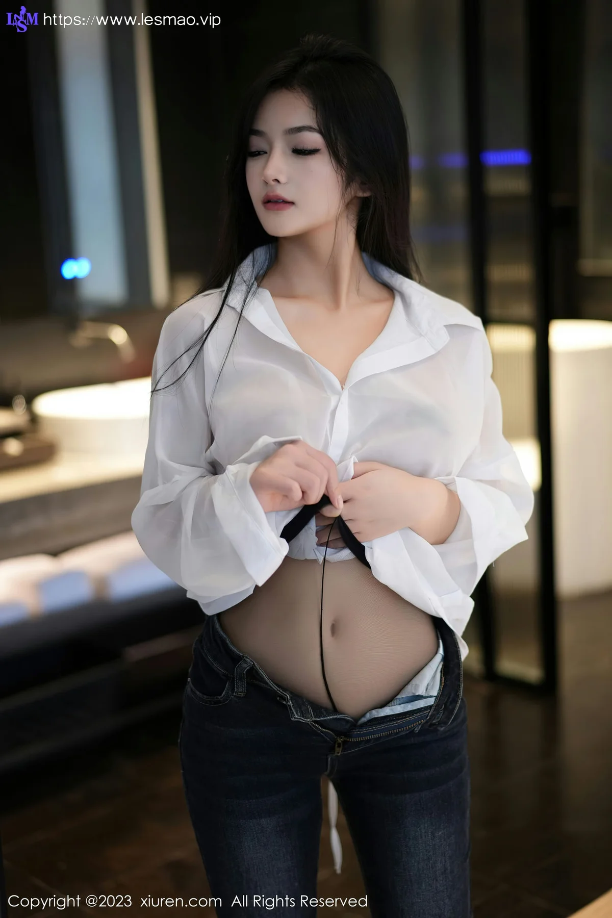 XiuRen 秀人 No.7645  谭小灵 简约牛仔裤性感写真11 - 20