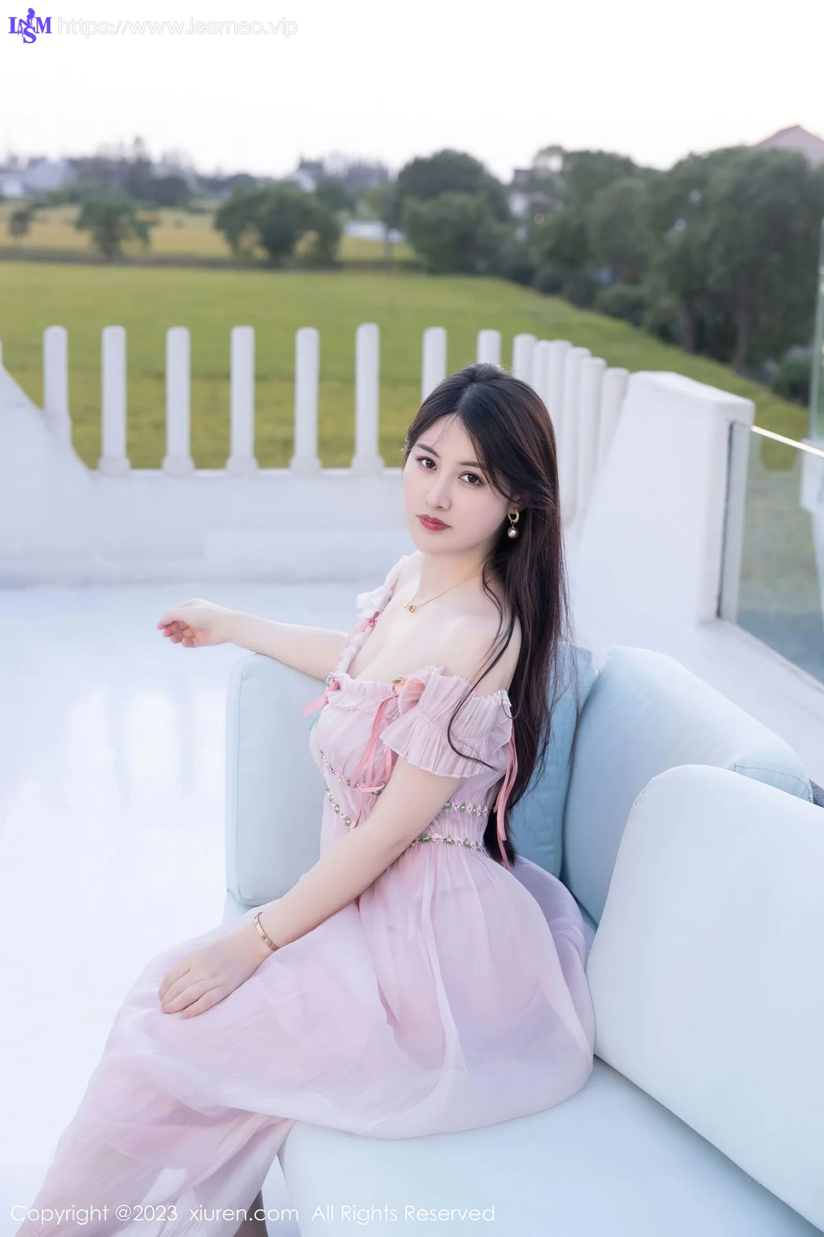 XiuRen 秀人 No.7666  诗诗kiki 魅惑灰丝性感写真1 - 11