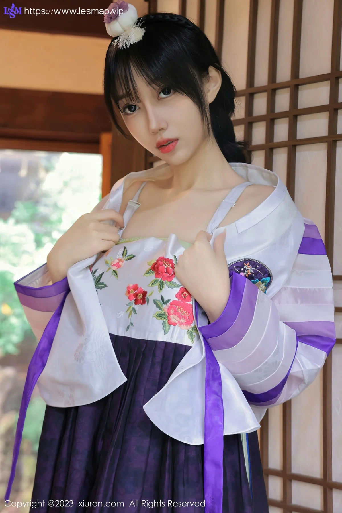 XiuRen 秀人 No.7677  玥儿玥er 大长今服饰济州岛旅拍 - 12