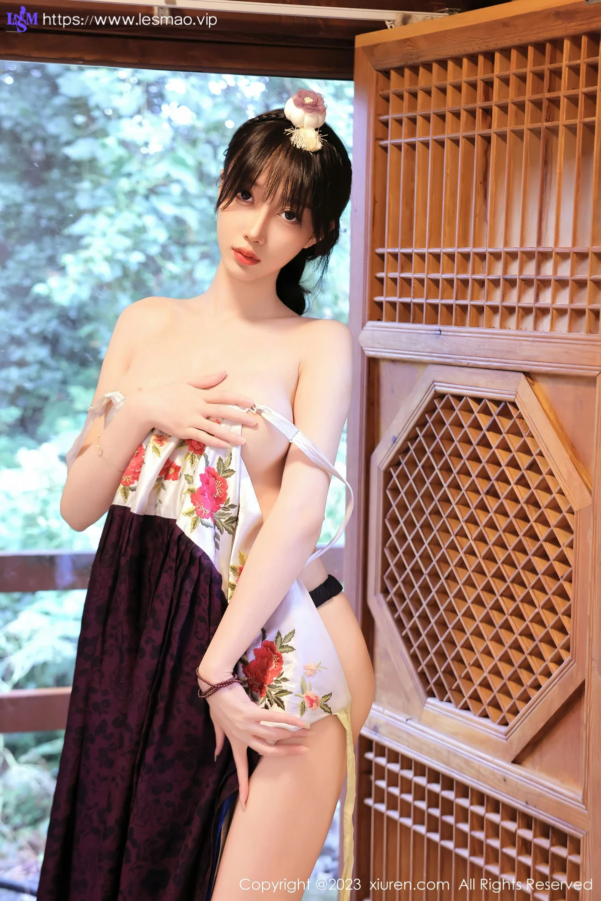 XiuRen 秀人 No.7677  玥儿玥er 大长今服饰济州岛旅拍 - 27