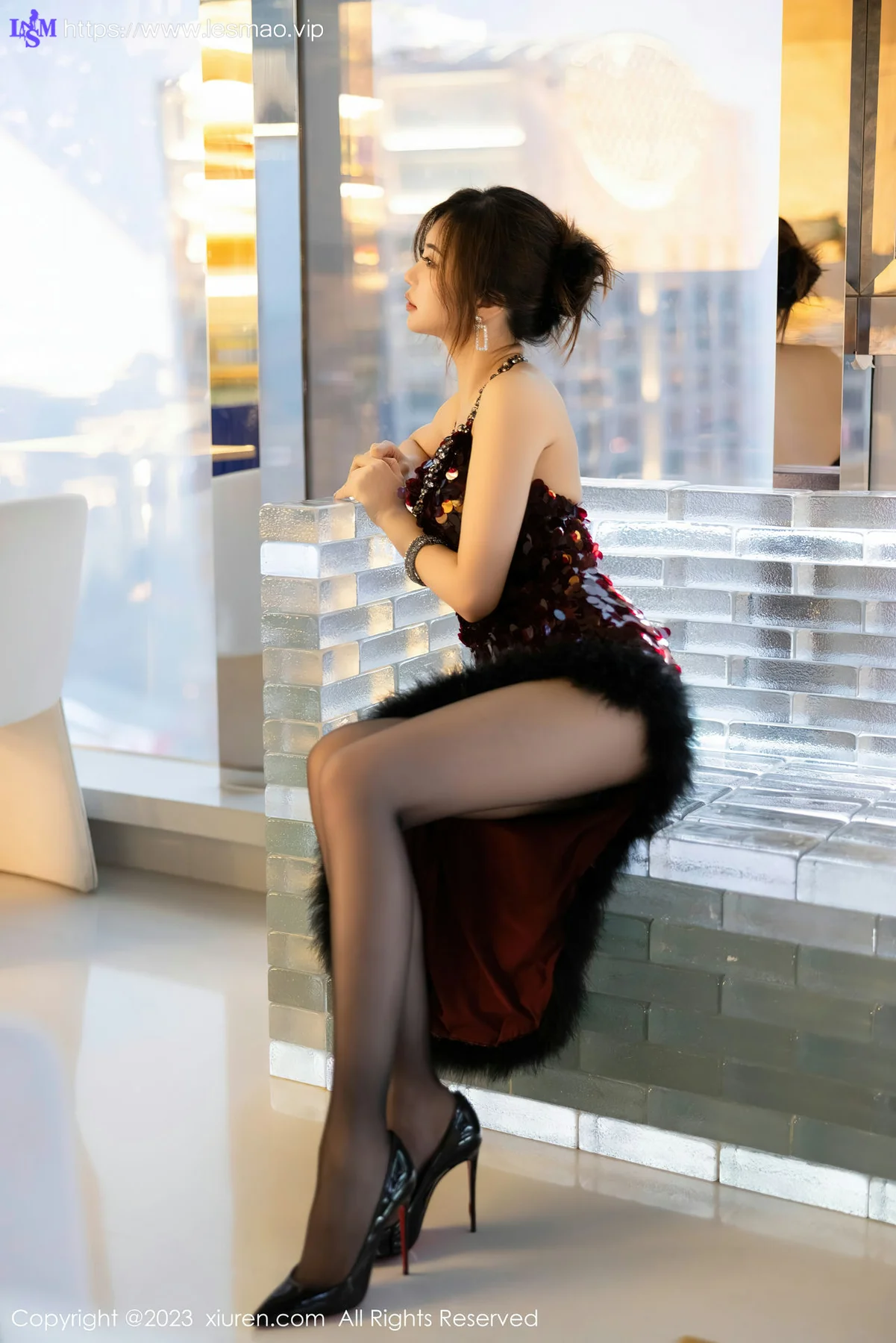 XiuRen 秀人 No.7679  绮里嘉ula 魅惑黑丝性感写真1 - 19