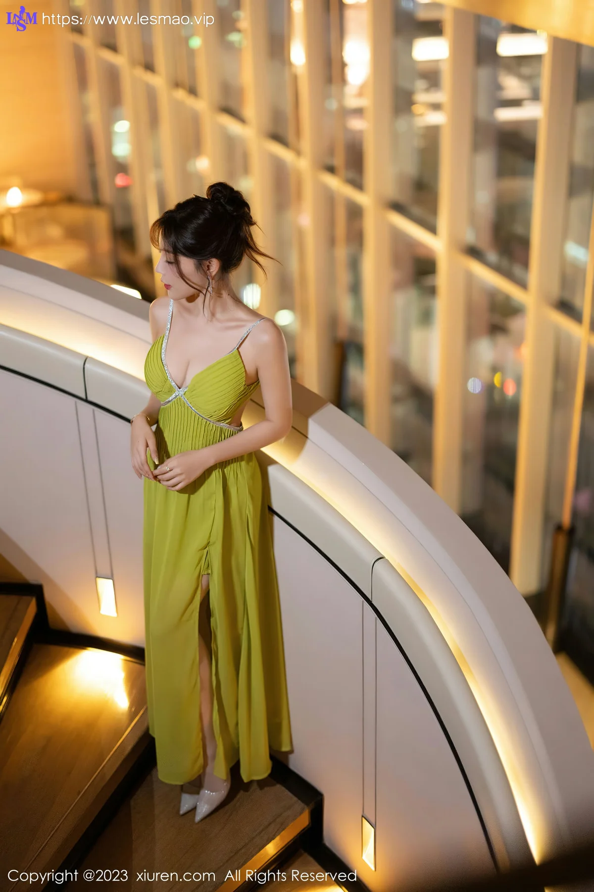 XiuRen 秀人 No.7696  徐莉芝Booty 蕾丝情趣性感写真1 - 10