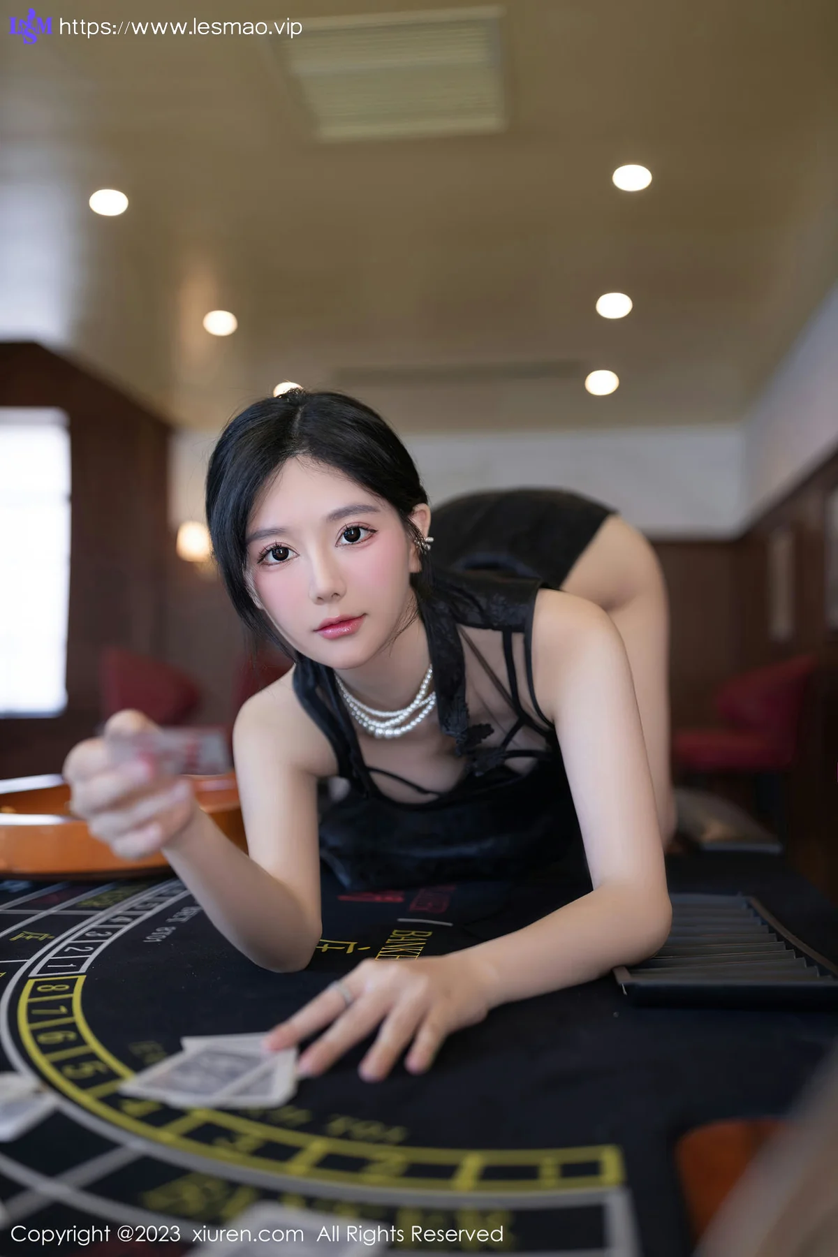 XiuRen 秀人 No.7753  幼幼 荷官扮演性感写真11 - 50