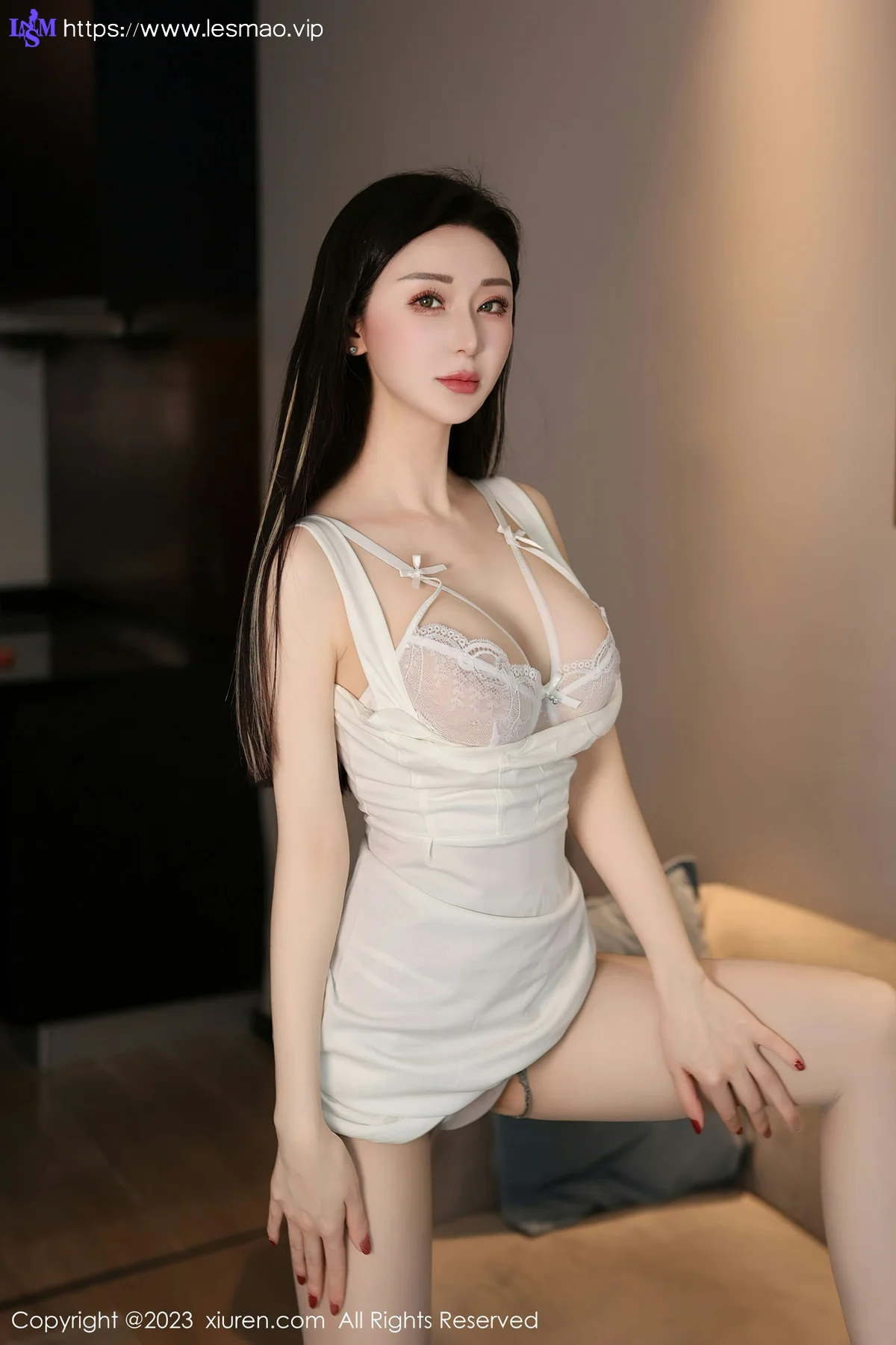 XiuRen 秀人 No.7756  田兮白 诱人灰丝性感写真 - 27