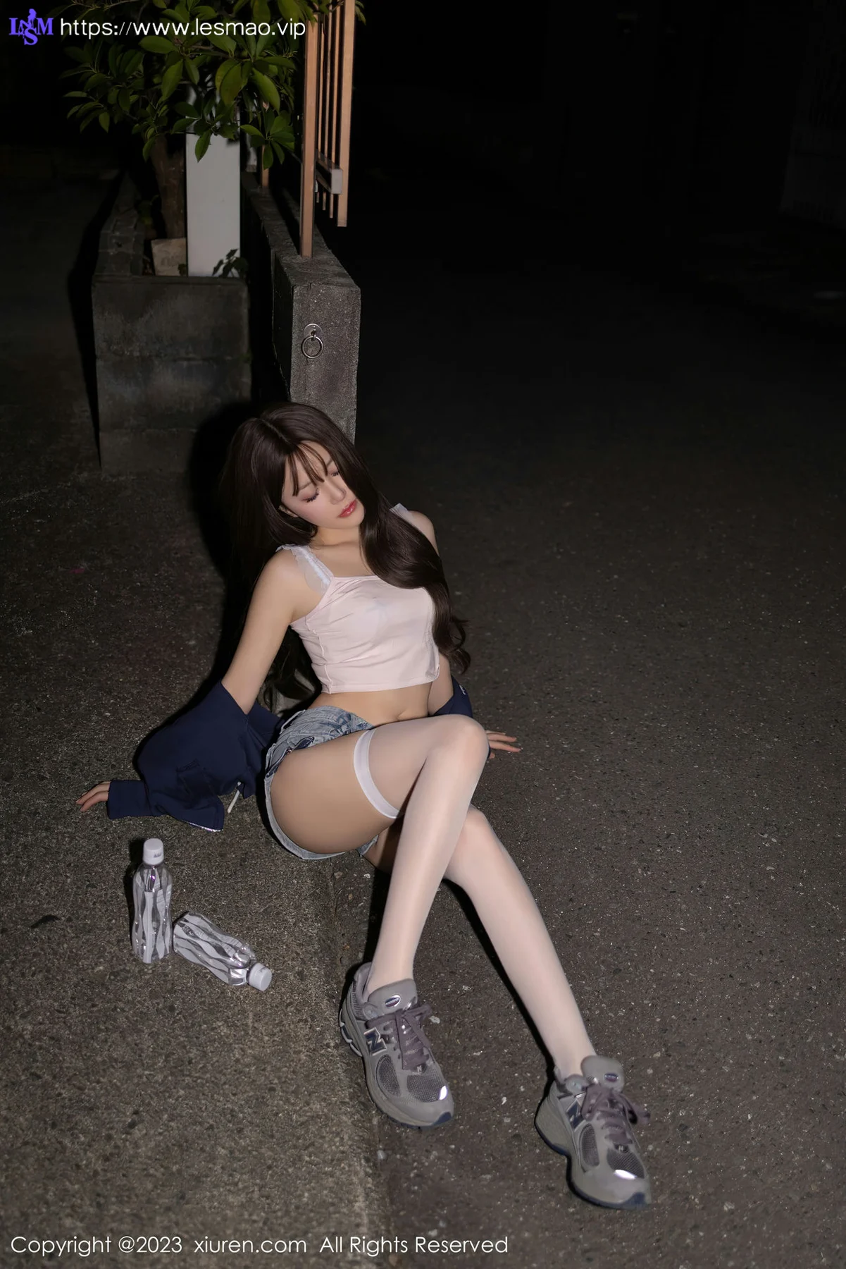 XiuRen 秀人 No.7817  鱼子酱Fish 超短牛仔裤性感写真1 - 13
