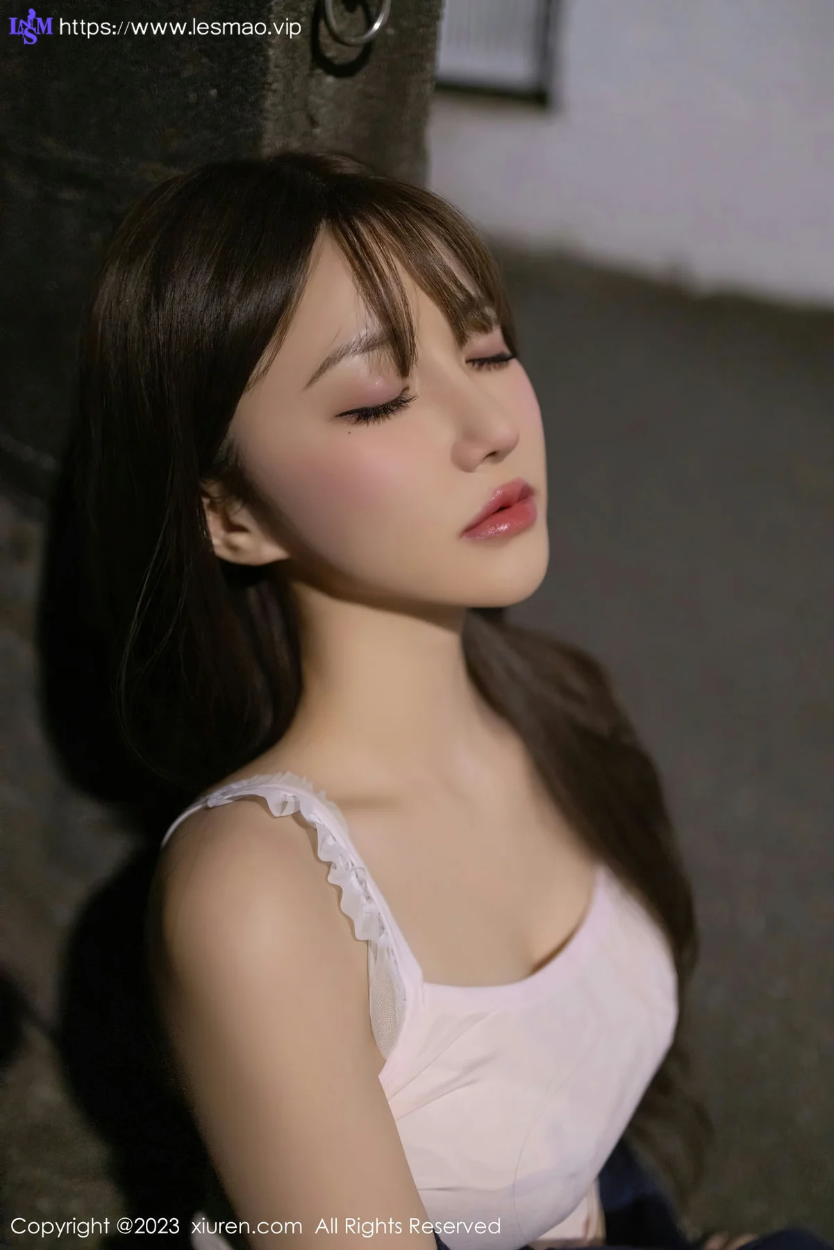 XiuRen 秀人 No.7817  鱼子酱Fish 超短牛仔裤性感写真1 - 16
