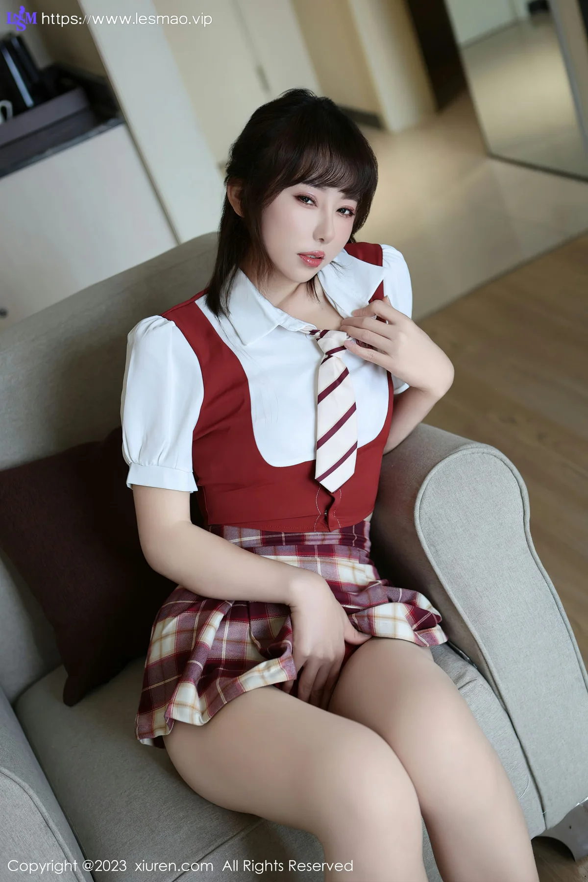 XiuRen 秀人 No.7851  金tiao 红色轻透内衣性感写真22 - 25