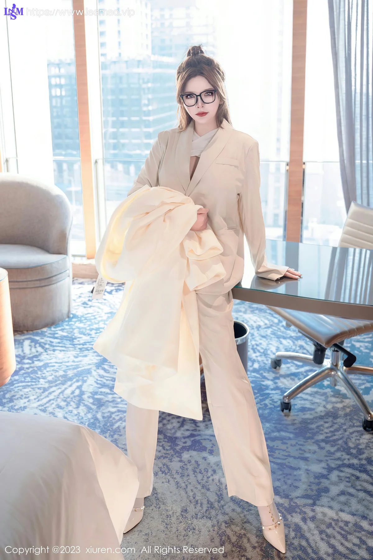 XiuRen 秀人 No.7865  伊丽莎有点白 暴乳回归性感写真2 - 13