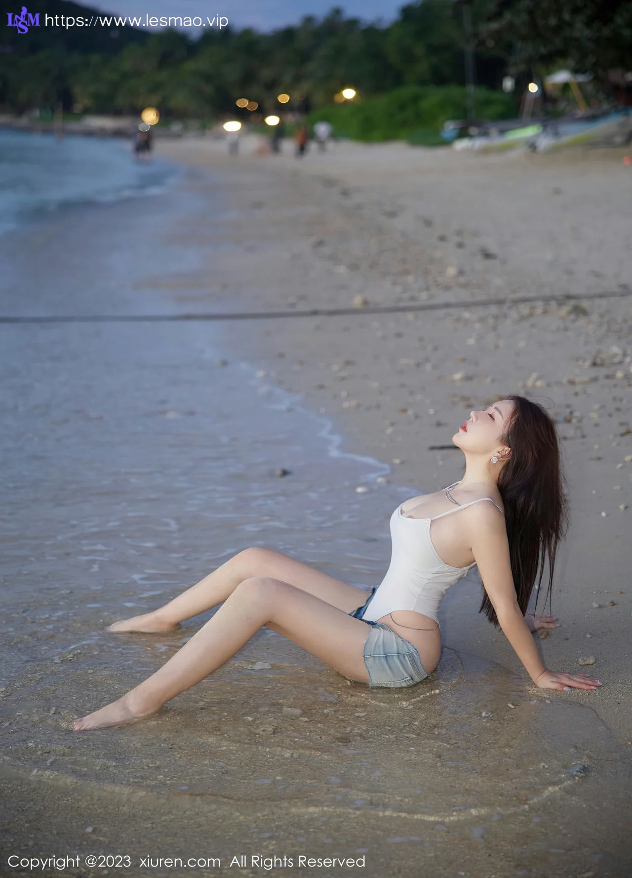 XiuRen 秀人 No.7866  小薯条nienie 沙滩场所拍摄性感写真11 - 48