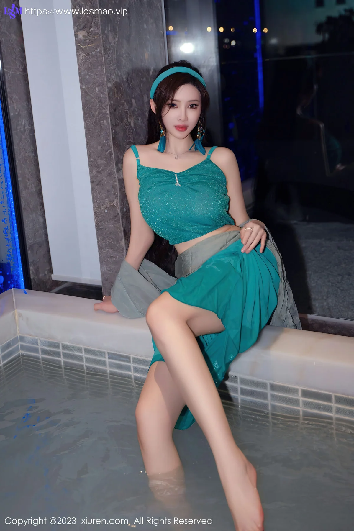XiuRen 秀人 No.7886  Carol周妍希 温泉主题拍摄性感写真 - 12