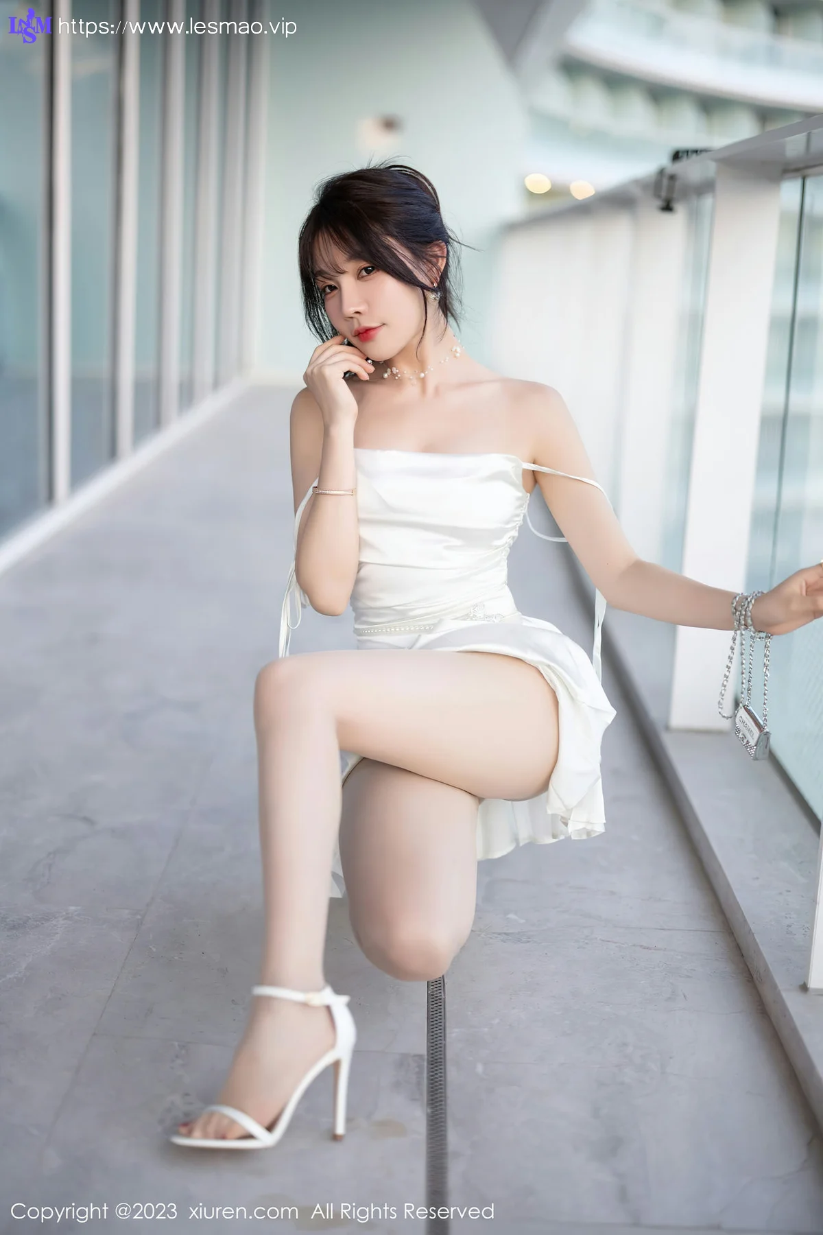 XiuRen 秀人 No.7889  徐莉芝Booty 原色丝袜性感写真1 - 19