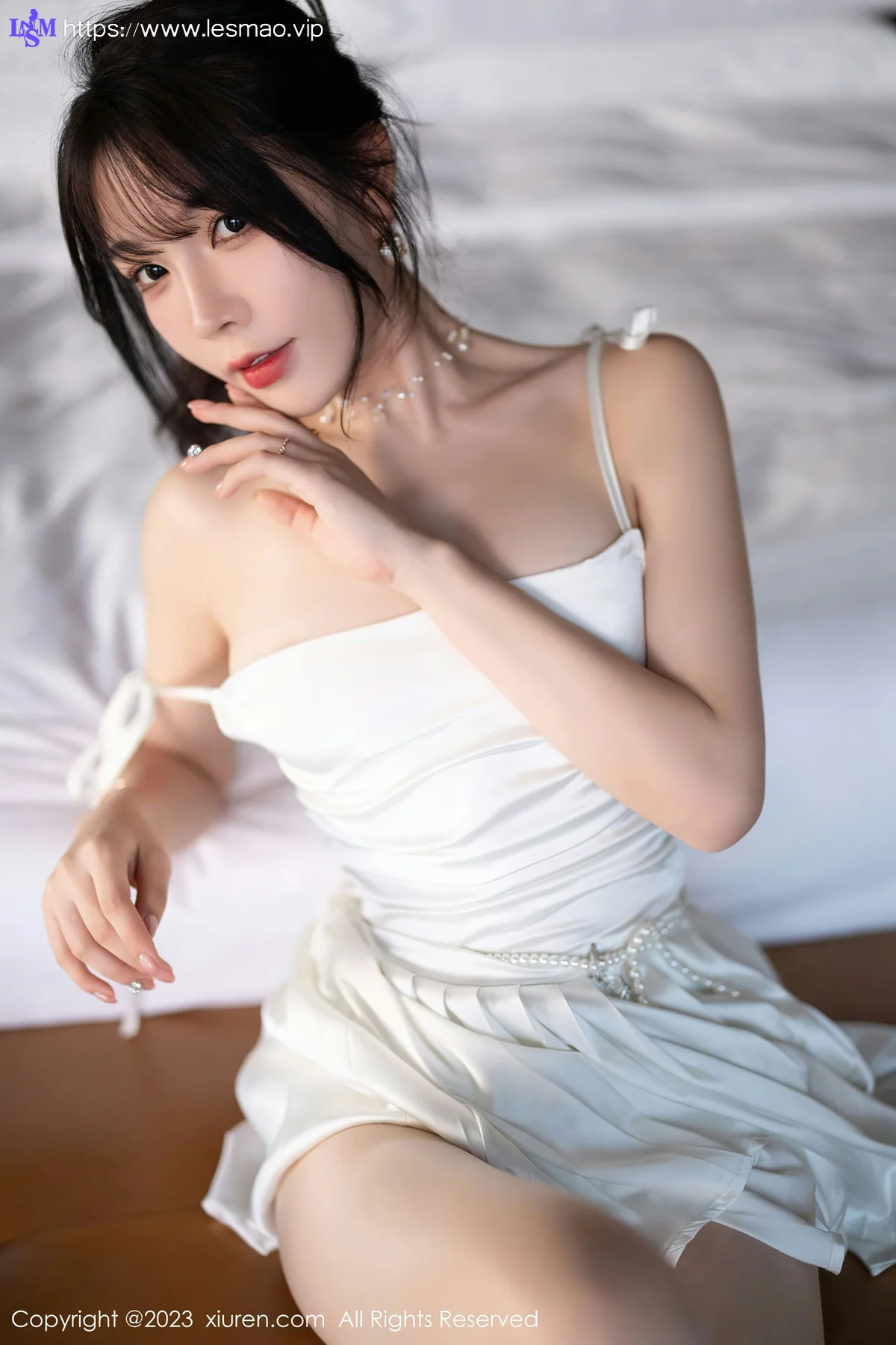 XiuRen 秀人 No.7889  徐莉芝Booty 原色丝袜性感写真1 - 33