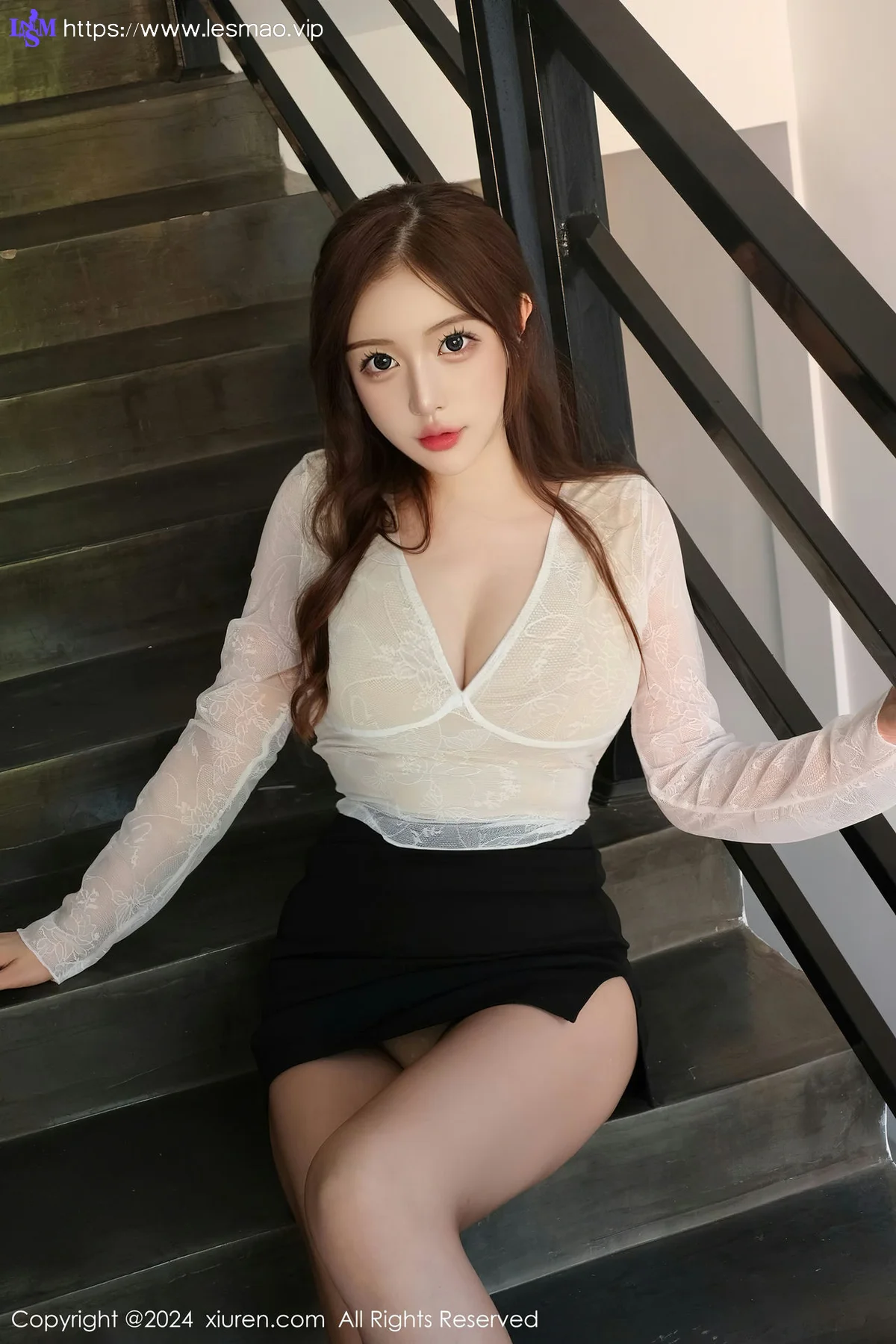 XiuRen 秀人 No.7895  LindaLinda 诱人丝袜丝袜美腿写真 - 13