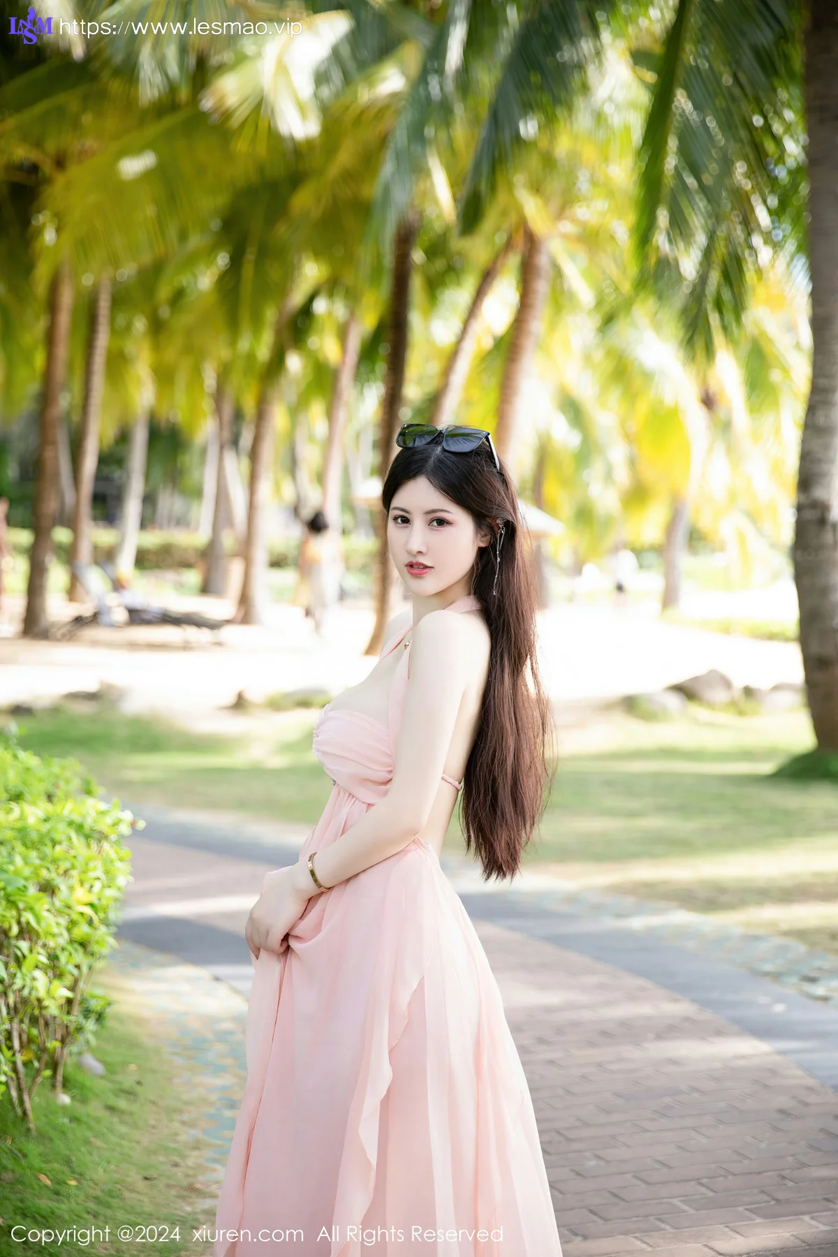 XiuRen 秀人 No.7948  诗诗kiki 娇媚丰腴三亚旅拍11 - 89