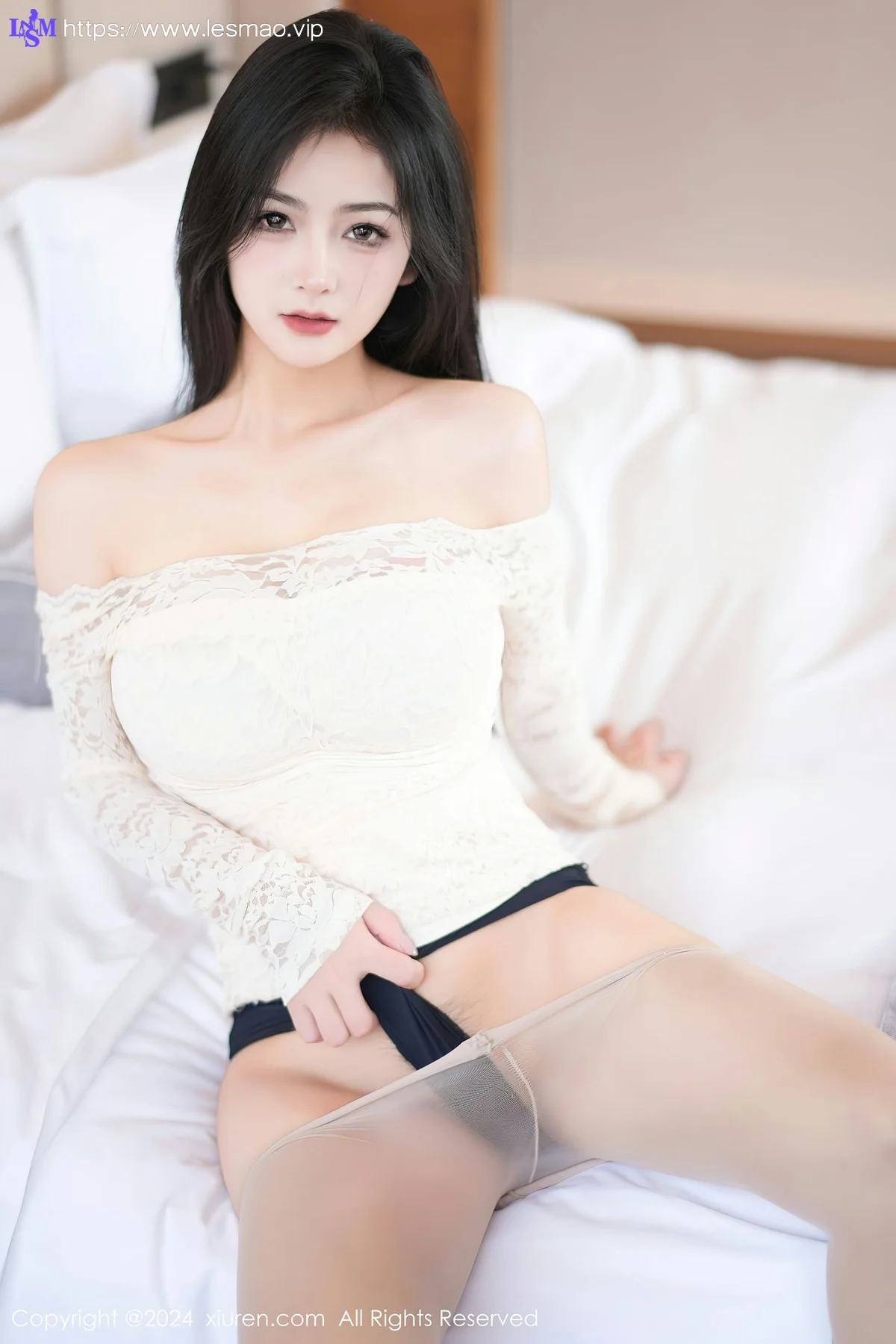 XiuRen 秀人 No.7954  谭小灵 诱人原色丝袜性感写真2 - 22