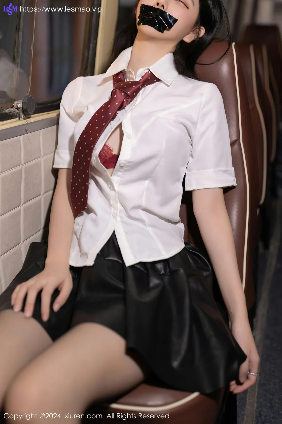 XiuRen 秀人 No.7957  幼幼 学妹服饰装扮性感写真111 - 14