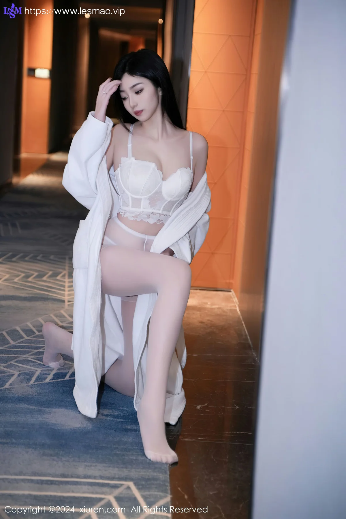 XiuRen 秀人 No.7960  安琪Yee 白色睡袍性感写真3 - 15