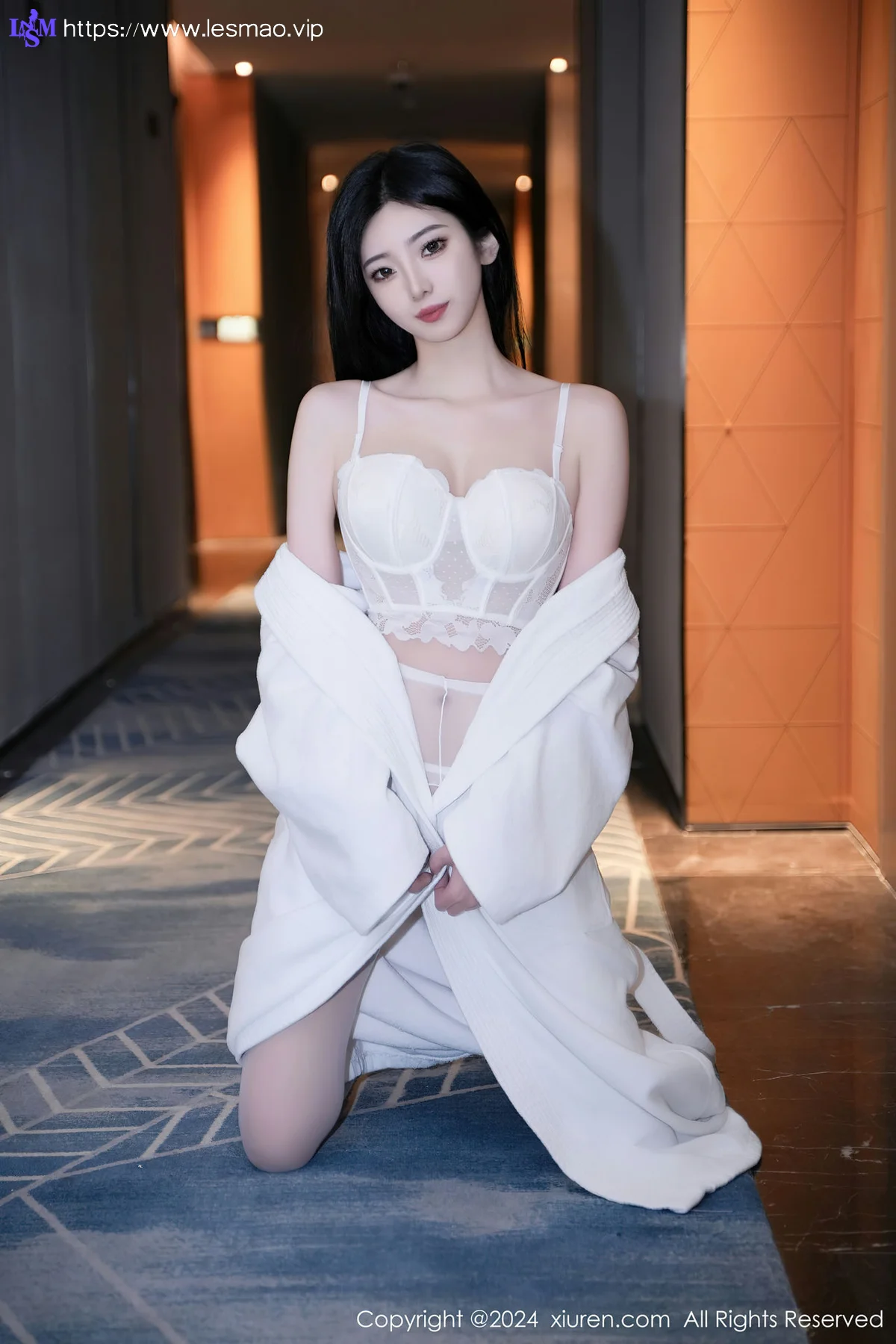 XiuRen 秀人 No.7960  安琪Yee 白色睡袍性感写真3 - 16