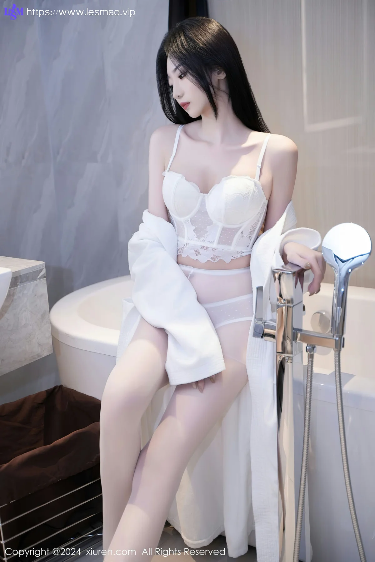 XiuRen 秀人 No.7960  安琪Yee 白色睡袍性感写真3 - 22