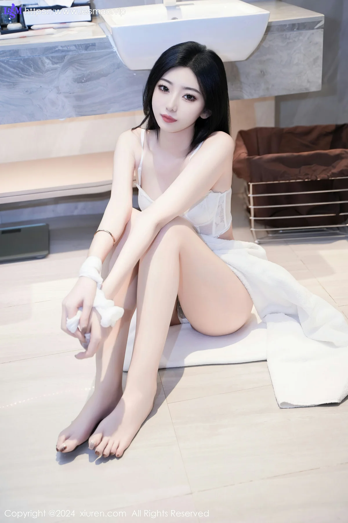 XiuRen 秀人 No.7960  安琪Yee 白色睡袍性感写真3 - 43
