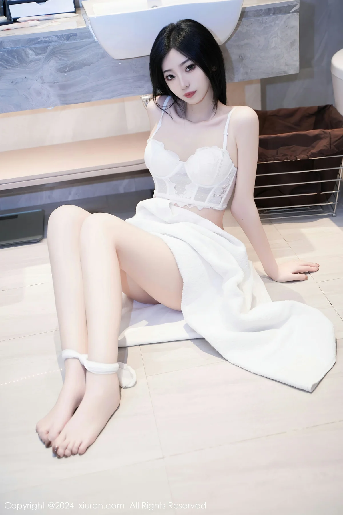 XiuRen 秀人 No.7960  安琪Yee 白色睡袍性感写真3 - 45