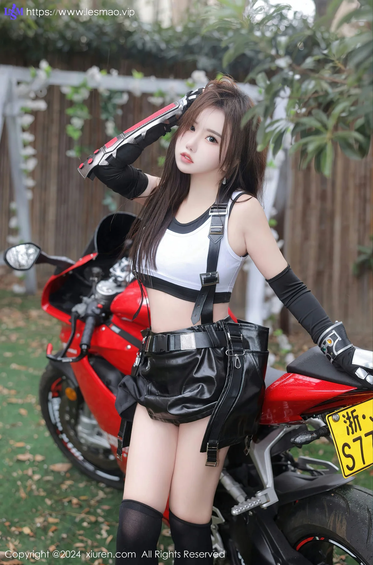 XiuRen 秀人 No.7969  小薯条nienie 摩托女郎角色装扮性感写真1 - 33