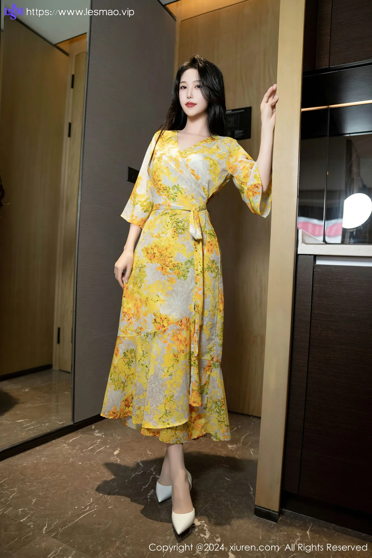 XiuRen 秀人 No.7981  利世 情节拍摄性感写真11 - 25
