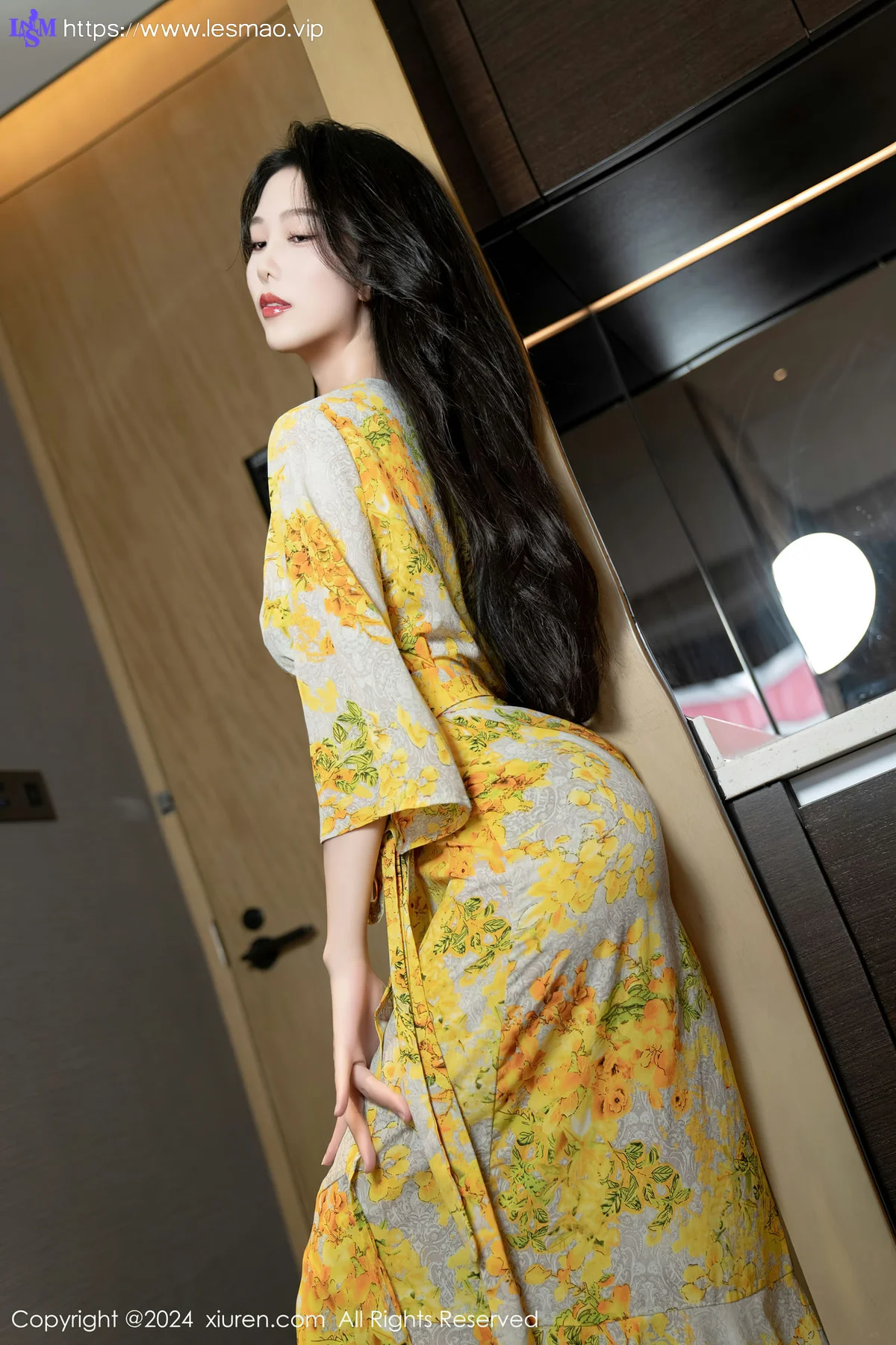 XiuRen 秀人 No.7981  利世 情节拍摄性感写真11 - 30