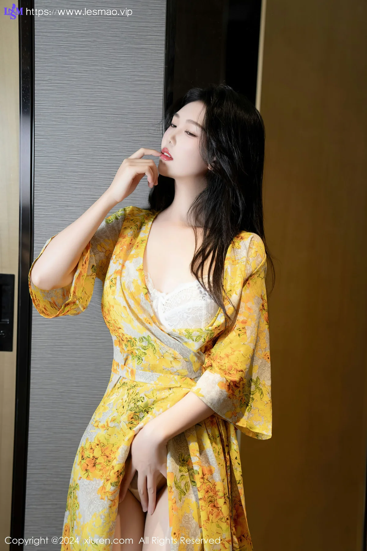 XiuRen 秀人 No.7981  利世 情节拍摄性感写真11 - 40
