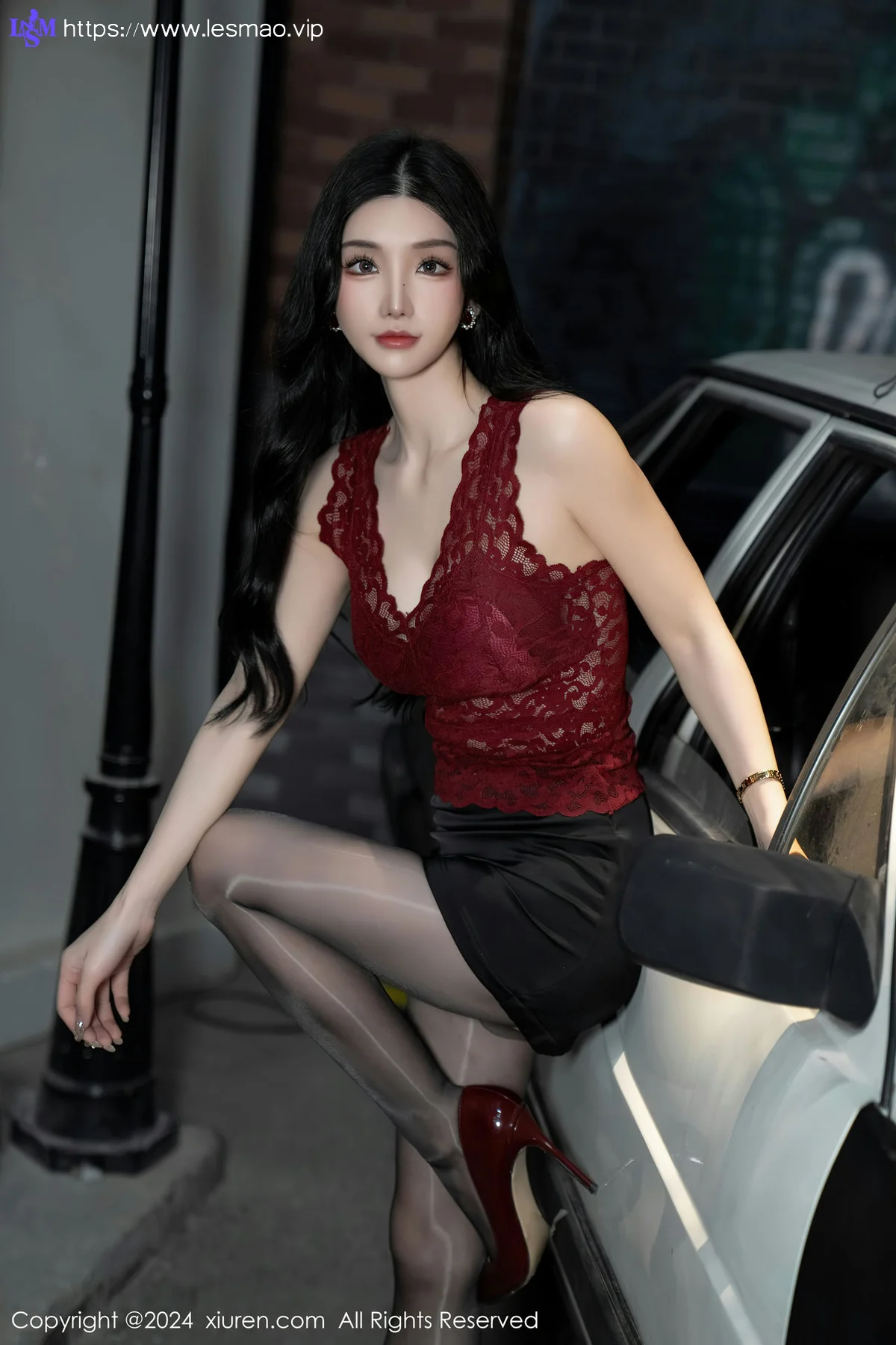 XiuRen 秀人 No.7993  周于希Sally  主题《想要一场车震》剧情写真11 - 28