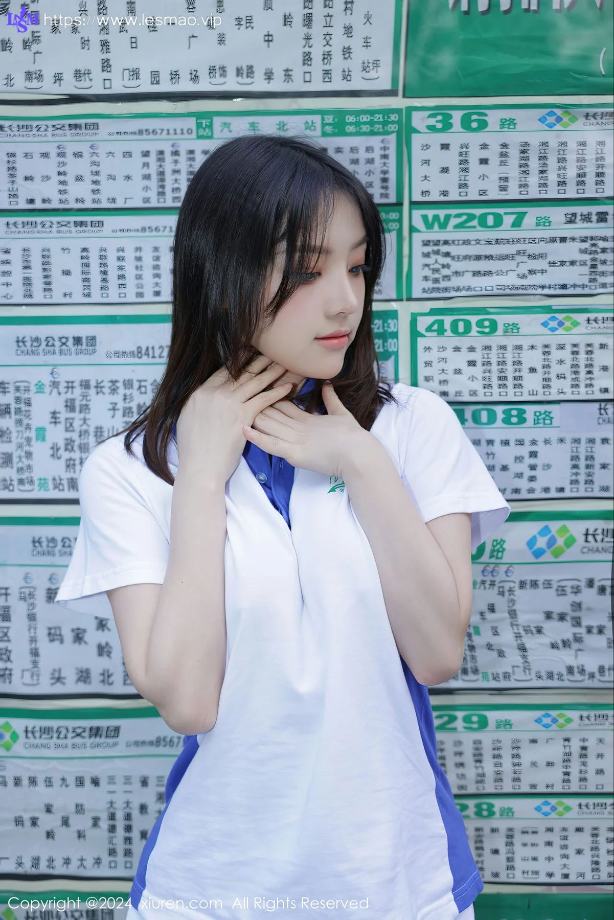 XiuRen 秀人 No.7994  豆瓣酱 公交车场景性感写真111 - 11