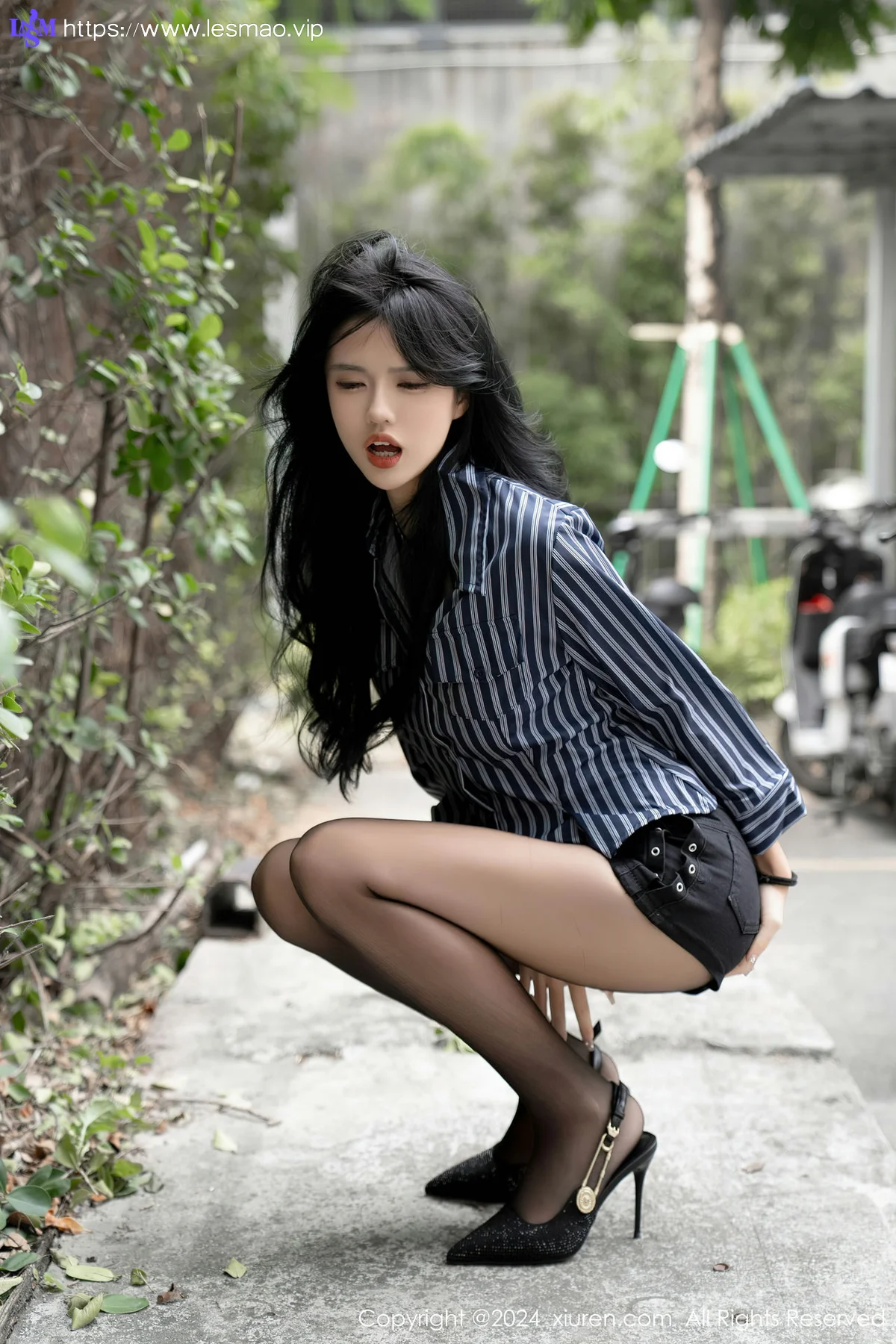 XiuRen 秀人 No.8011  浅浅Danny 黑色情趣服饰性感写真 - 18