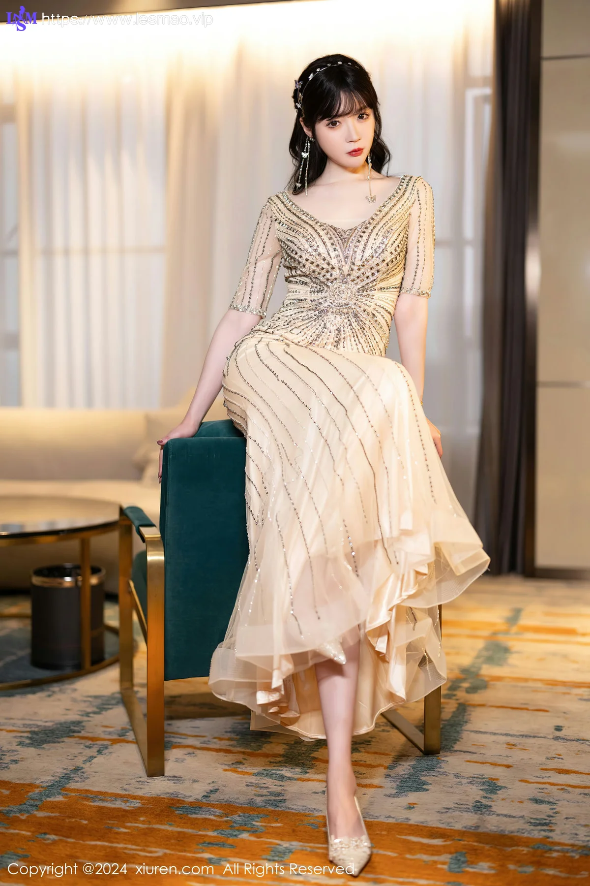 XiuRen 秀人 No.8014  梦心玥 金色长礼裙性感写真22 - 12