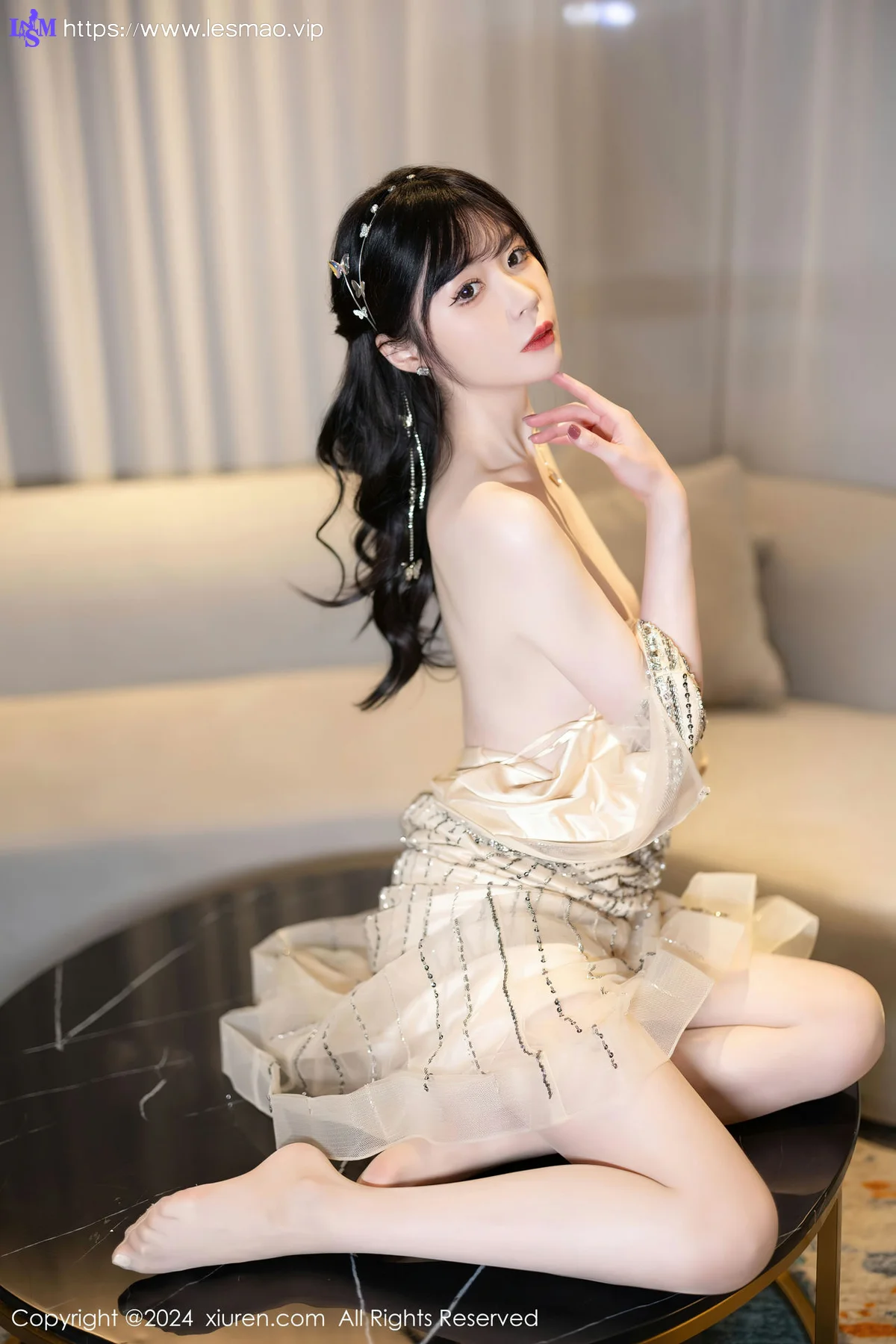 XiuRen 秀人 No.8014  梦心玥 金色长礼裙性感写真22 - 40