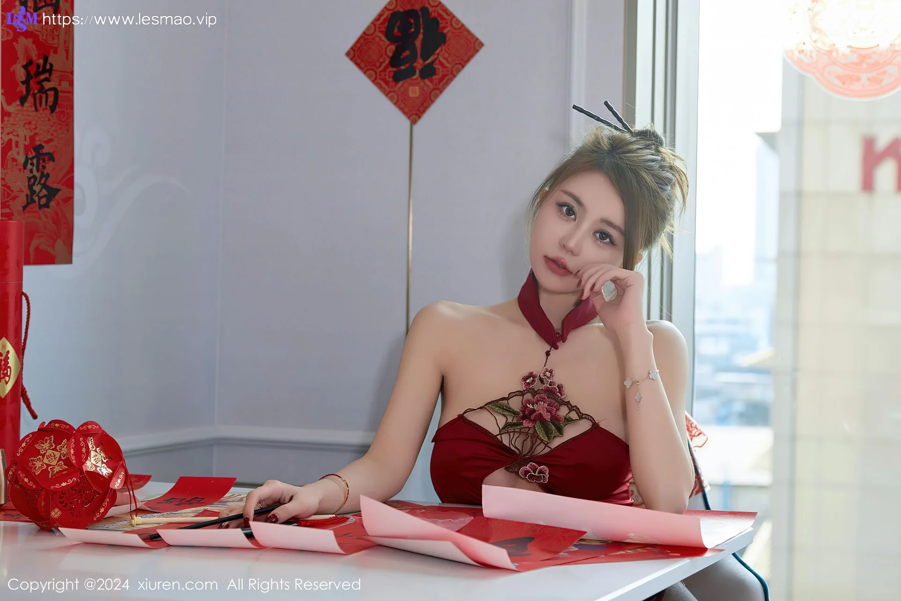 XiuRen 秀人 No.8036  tina_甜仔 新年主题拍摄三亚旅拍 - 23