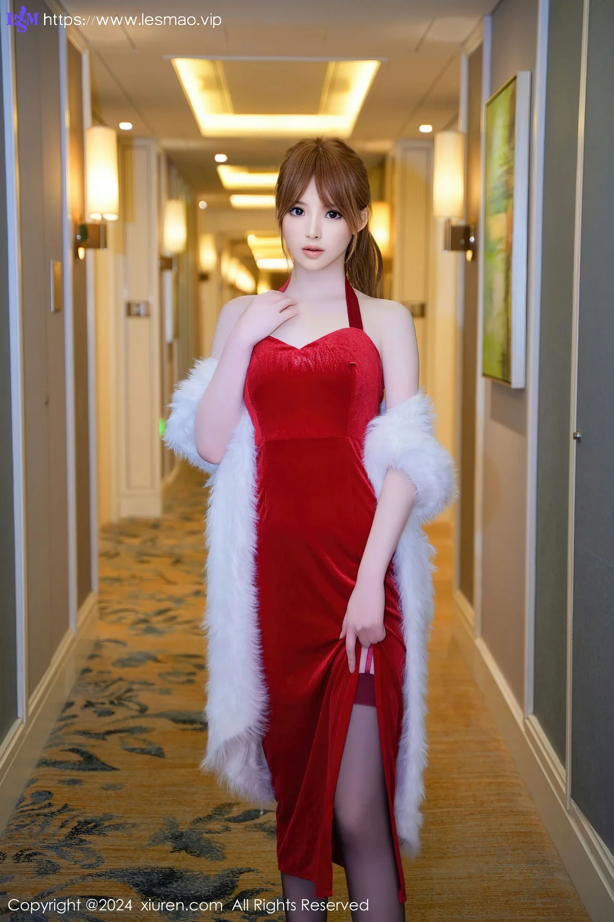 XiuRen 秀人 No.8040  梦灵儿Mini 首套写真短裙 - 20