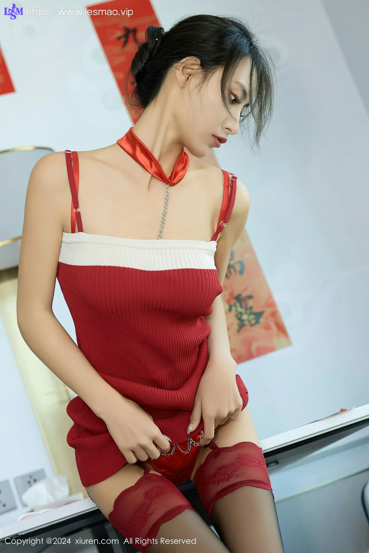 XiuRen 秀人 No.8062  lingyu69 新年主题情趣三亚旅拍33 - 21
