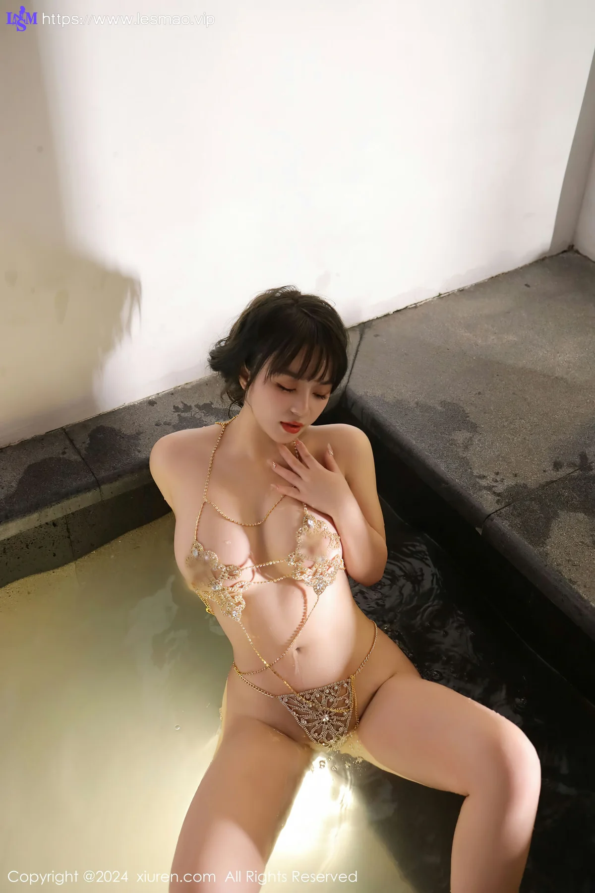 XiuRen 秀人 No.8075  沈思怡 链式情趣服饰性感写真11 - 18