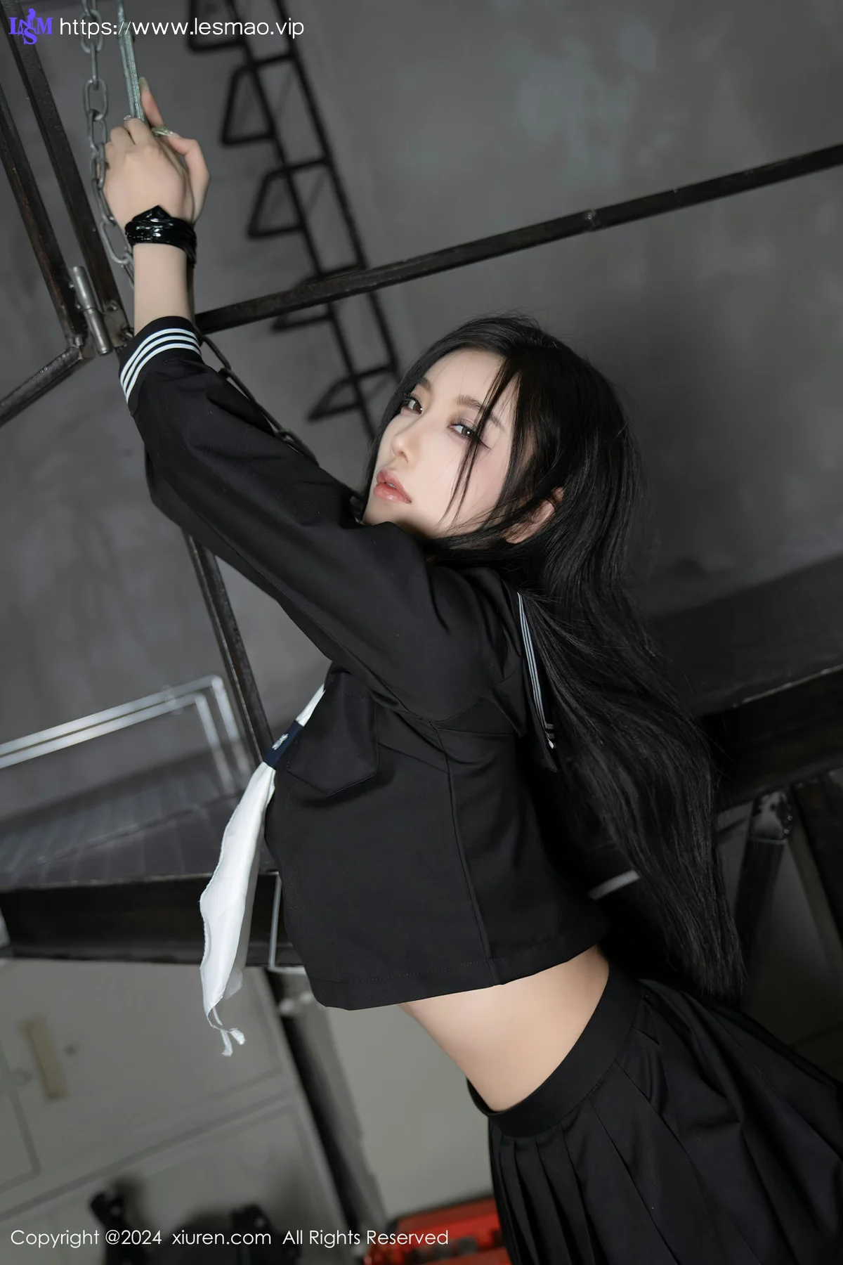XiuRen 秀人 No.8080  杨晨晨Yome 魅惑黑丝性感写真11 - 37