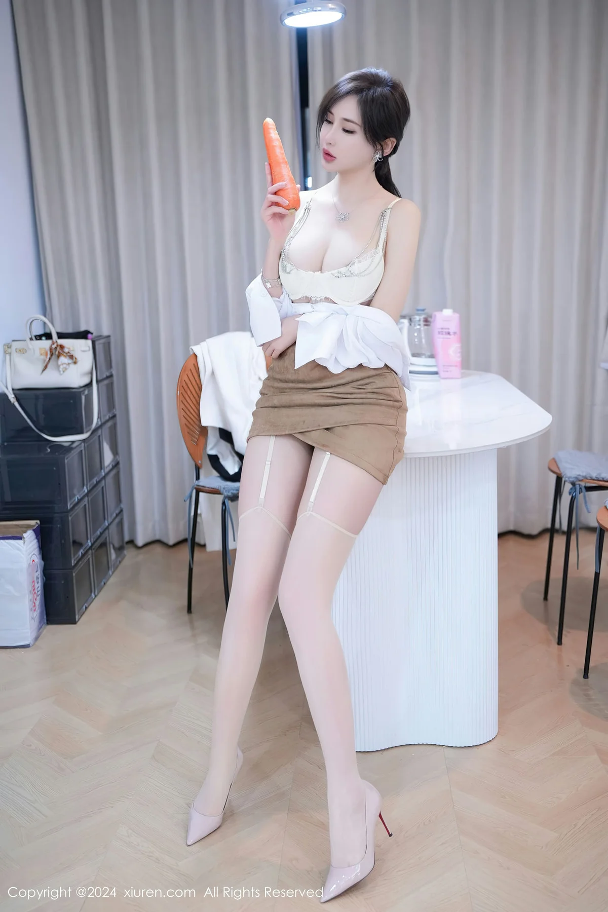 XiuRen 秀人 No.8083  Carol周妍希 原色丝袜三亚心愿旅拍1 - 34