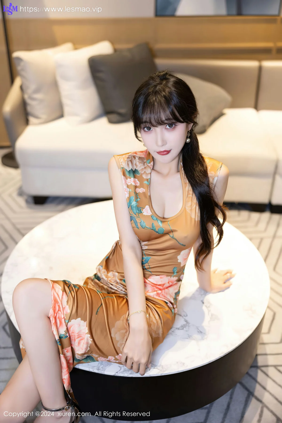 XiuRen 秀人 No.8084  林星阑 图案旗袍性感写真11 - 23