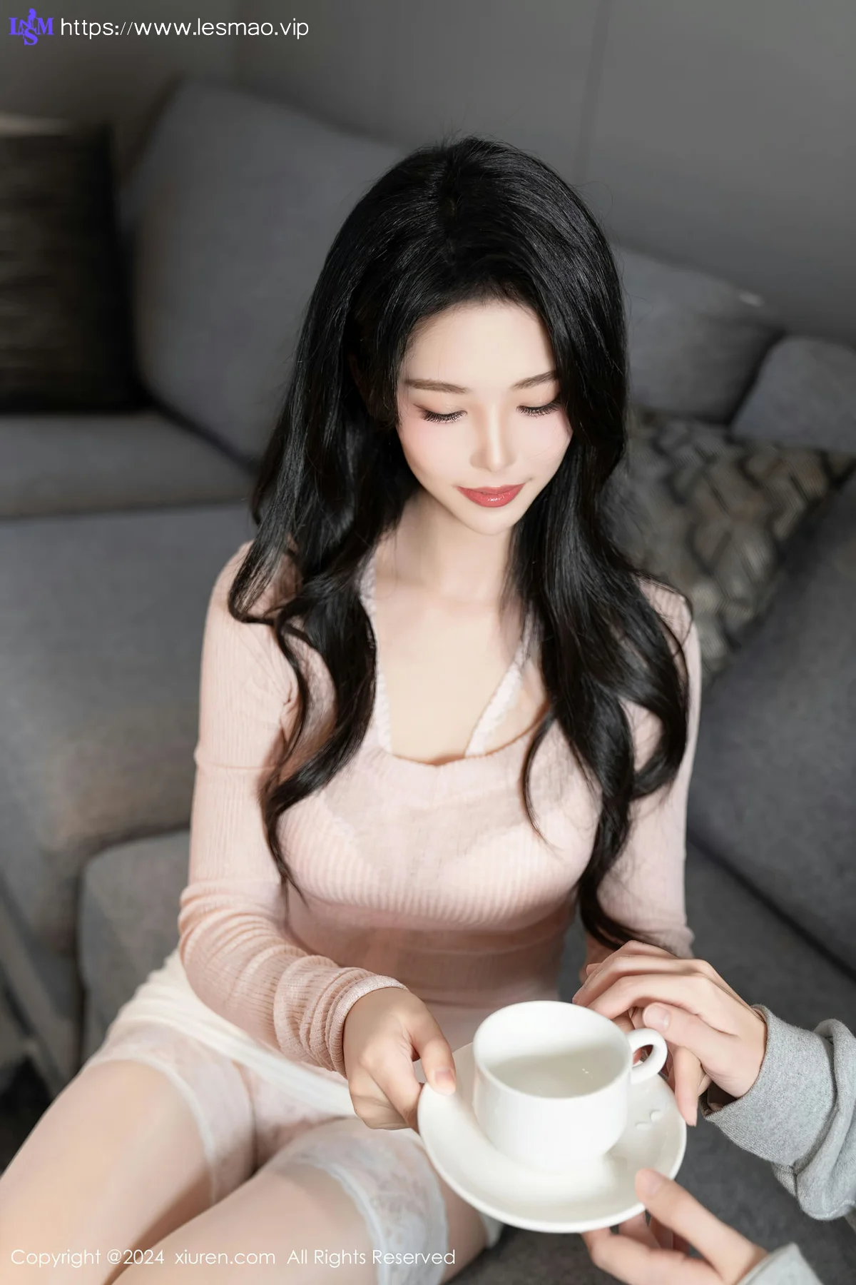 XiuRen 秀人 No.8086  利世 白色丝袜性感写真11 - 37
