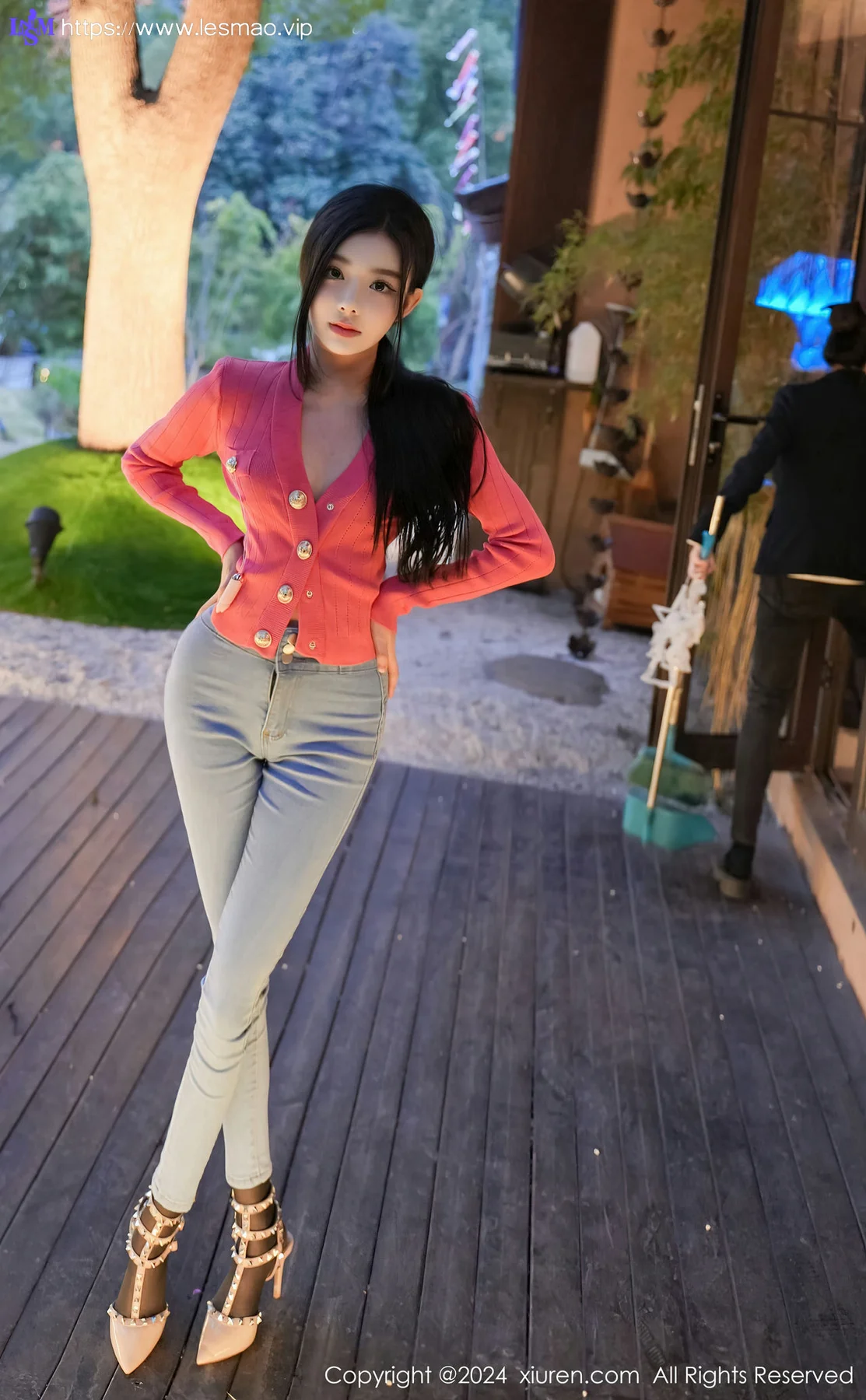 XiuRen 秀人 No.8091  龙雪儿 配简约牛仔裤性感写真1 - 20