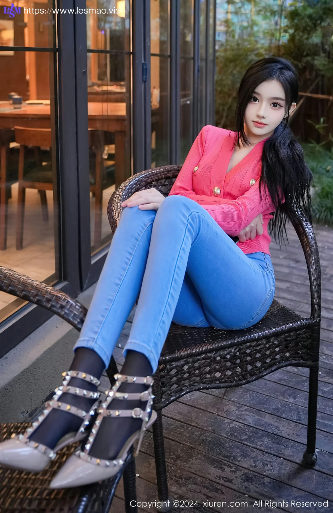 XiuRen 秀人 No.8091  龙雪儿 配简约牛仔裤性感写真1 - 25