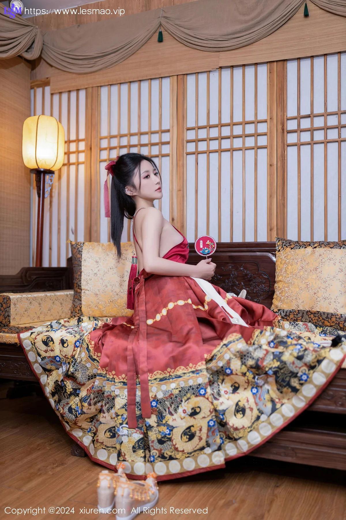 XiuRen 秀人 No.8095  鱼子酱Fish 贺新春主题性感写真11 - 16