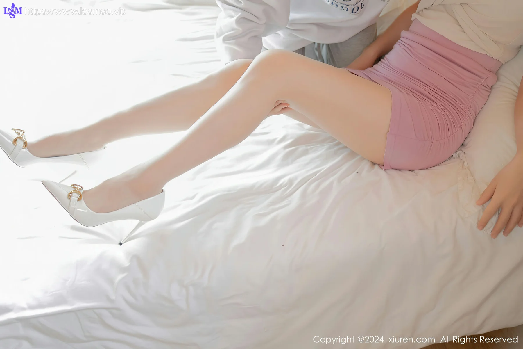XiuRen 秀人 No.8112  波巧酱 家庭教师性感写真33 - 35