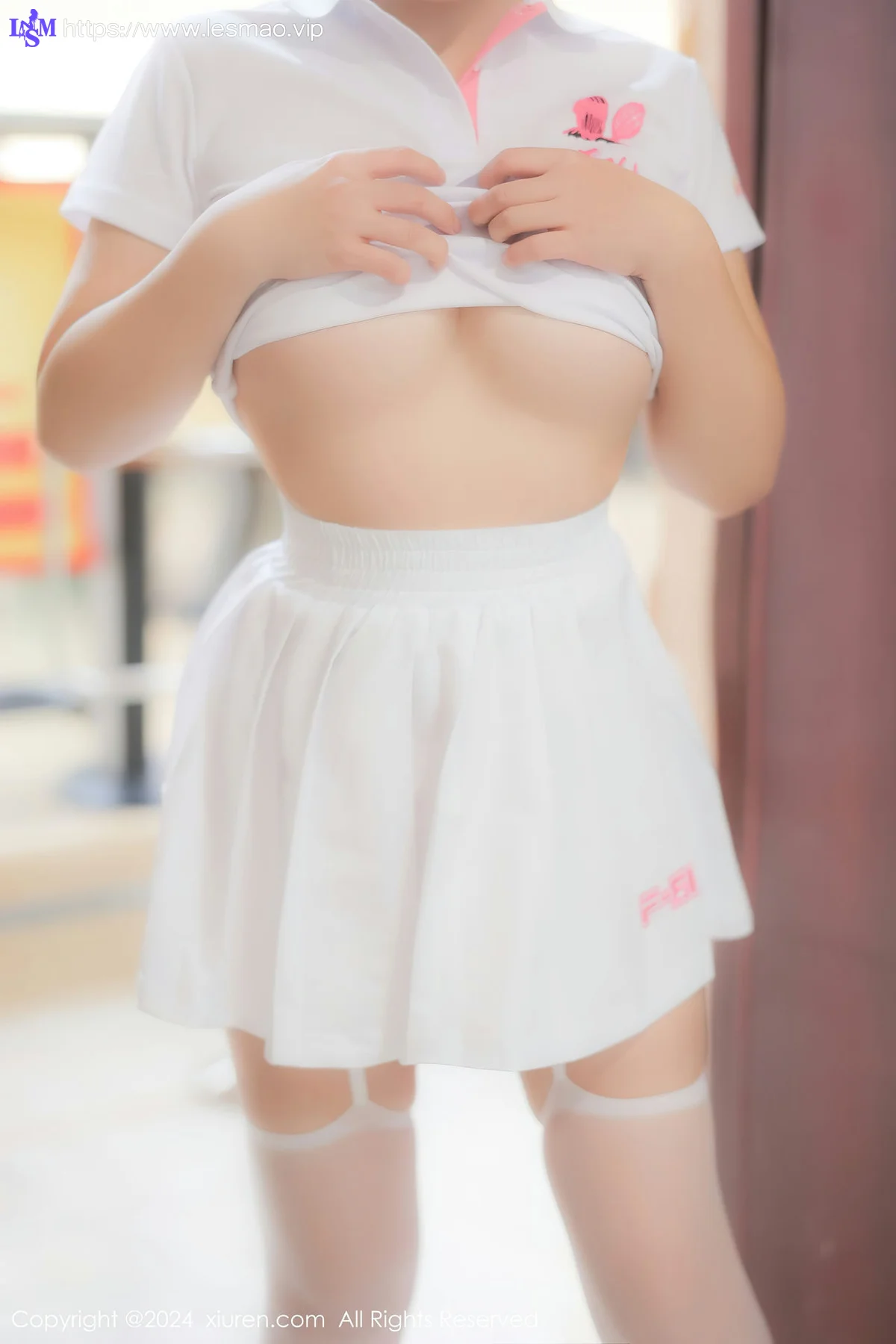 XiuRen 秀人 No.8118  小薯条nienie 保龄球馆场景拍摄性感写真11 - 22