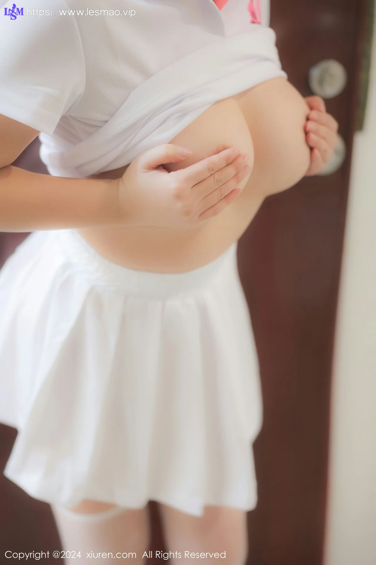 XiuRen 秀人 No.8118  小薯条nienie 保龄球馆场景拍摄性感写真11 - 72