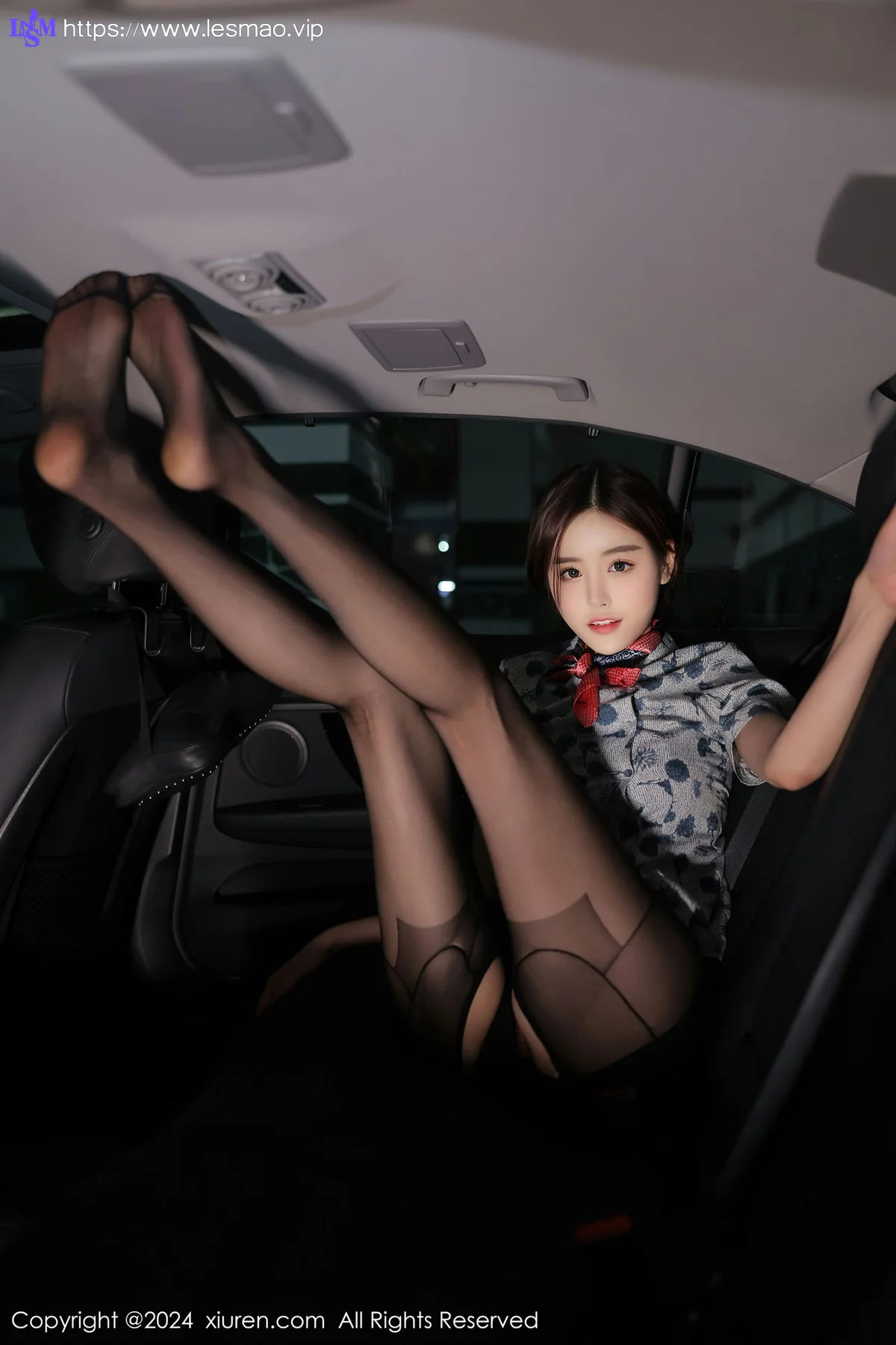 XiuRen 秀人 No.8125  晚苏susu 空姐制服性感写真11 - 62